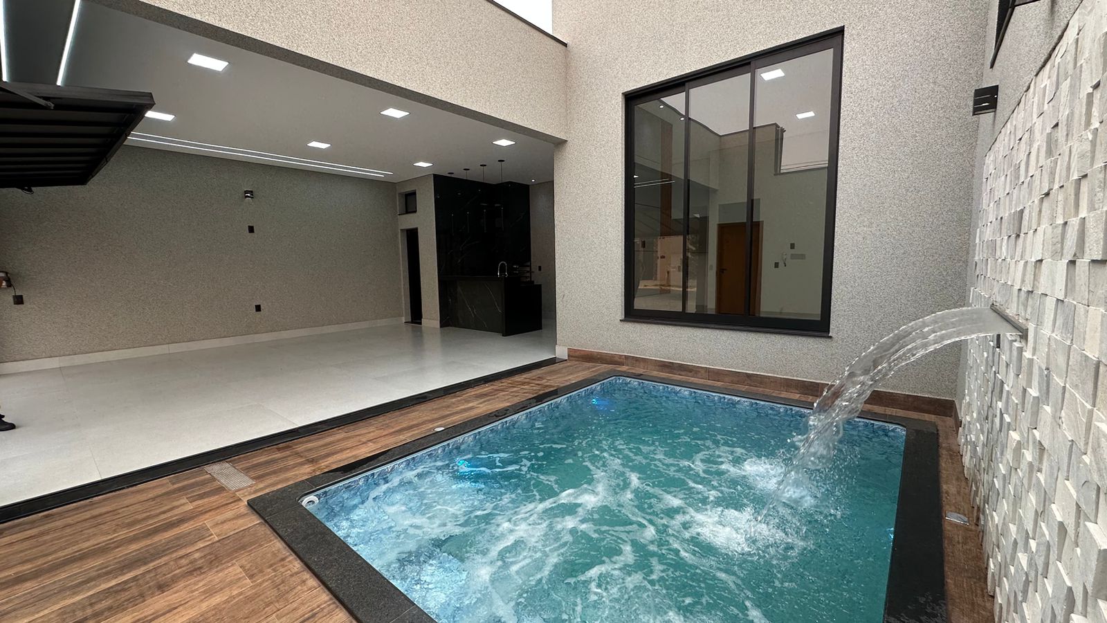 Casa a Venda no Jardim Natal