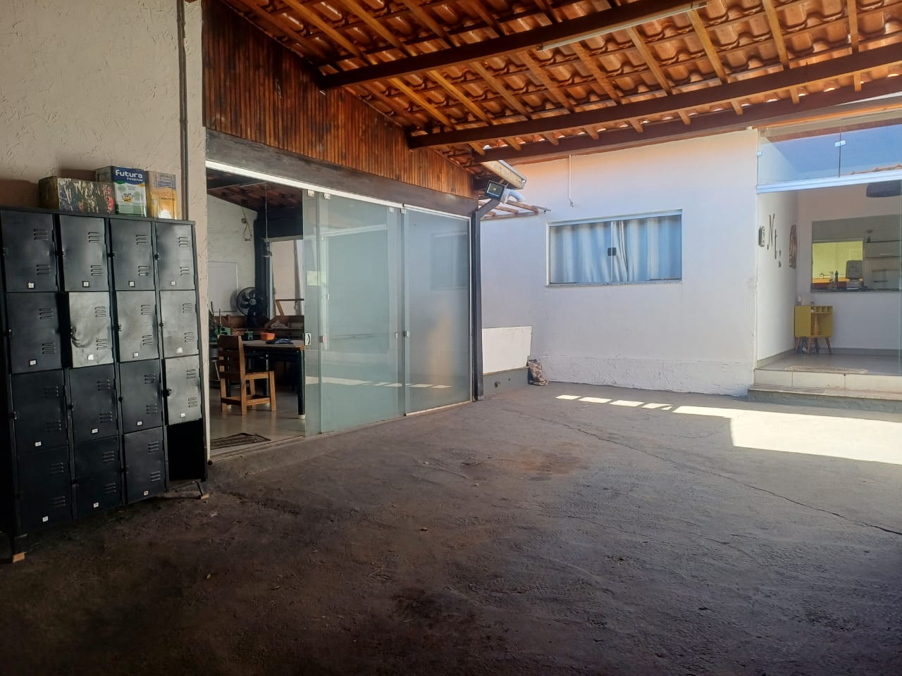 Casa a venda jardim Luiza ll