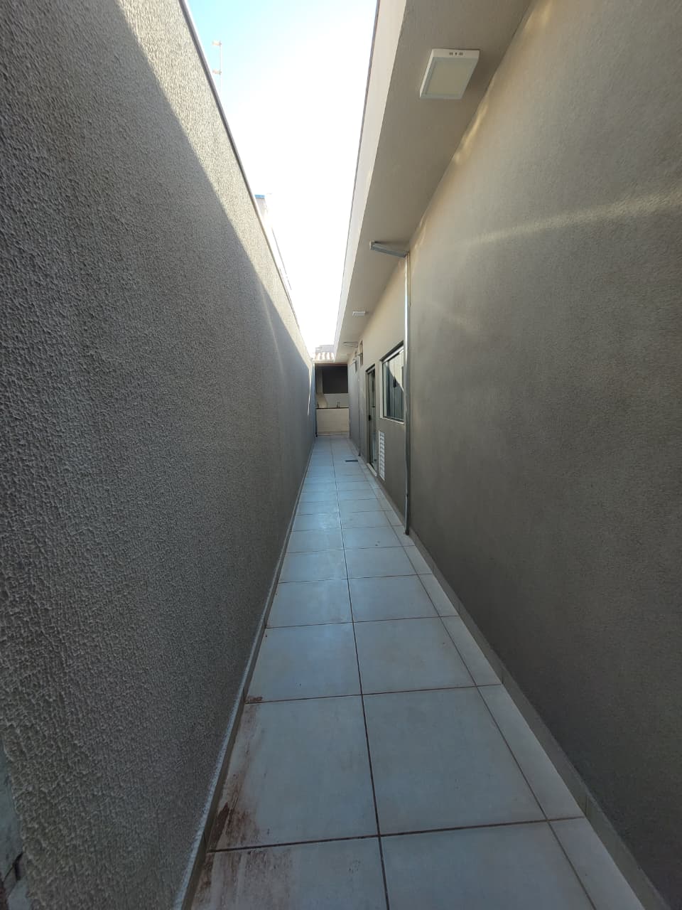 Casa à Venda no Residencial Irineu Zanetti