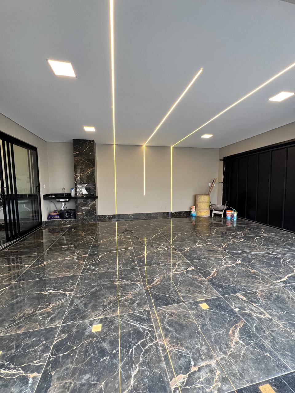 Casa à Venda no Parque dos Coqueiros