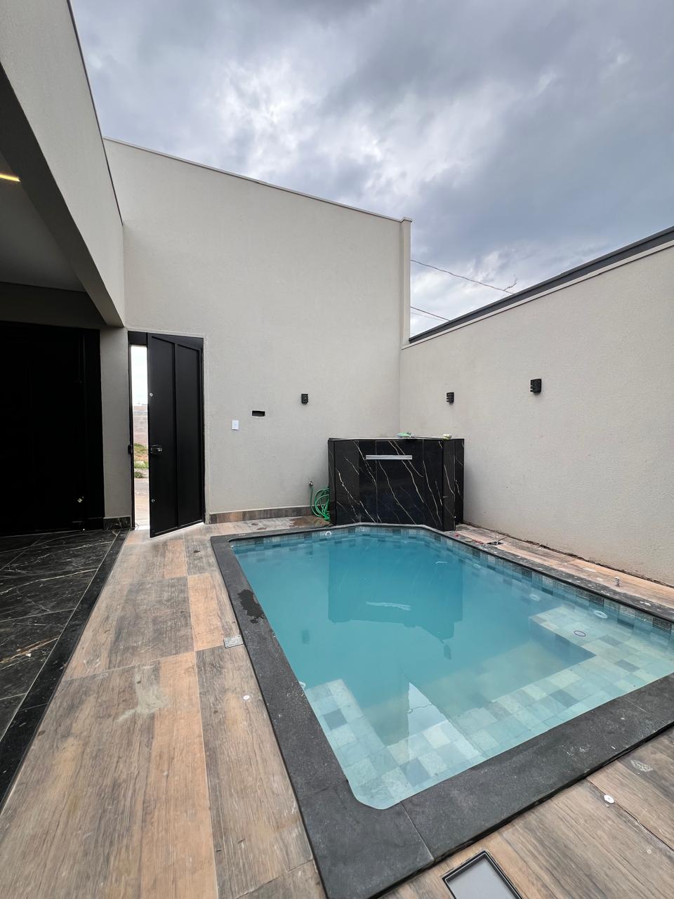 Casa à Venda no Parque dos Coqueiros