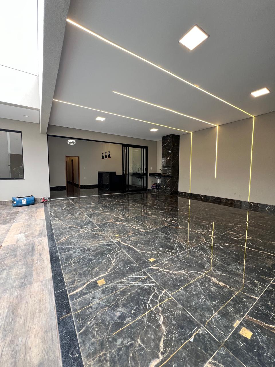 Casa à Venda no Parque dos Coqueiros