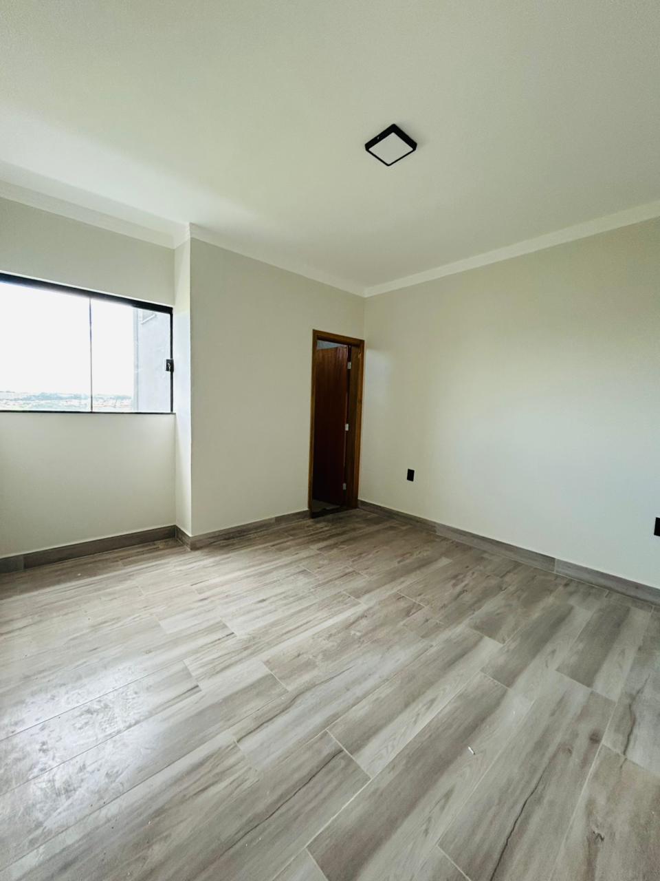 Apartamento no bairro Jardim Adelinha à Venda