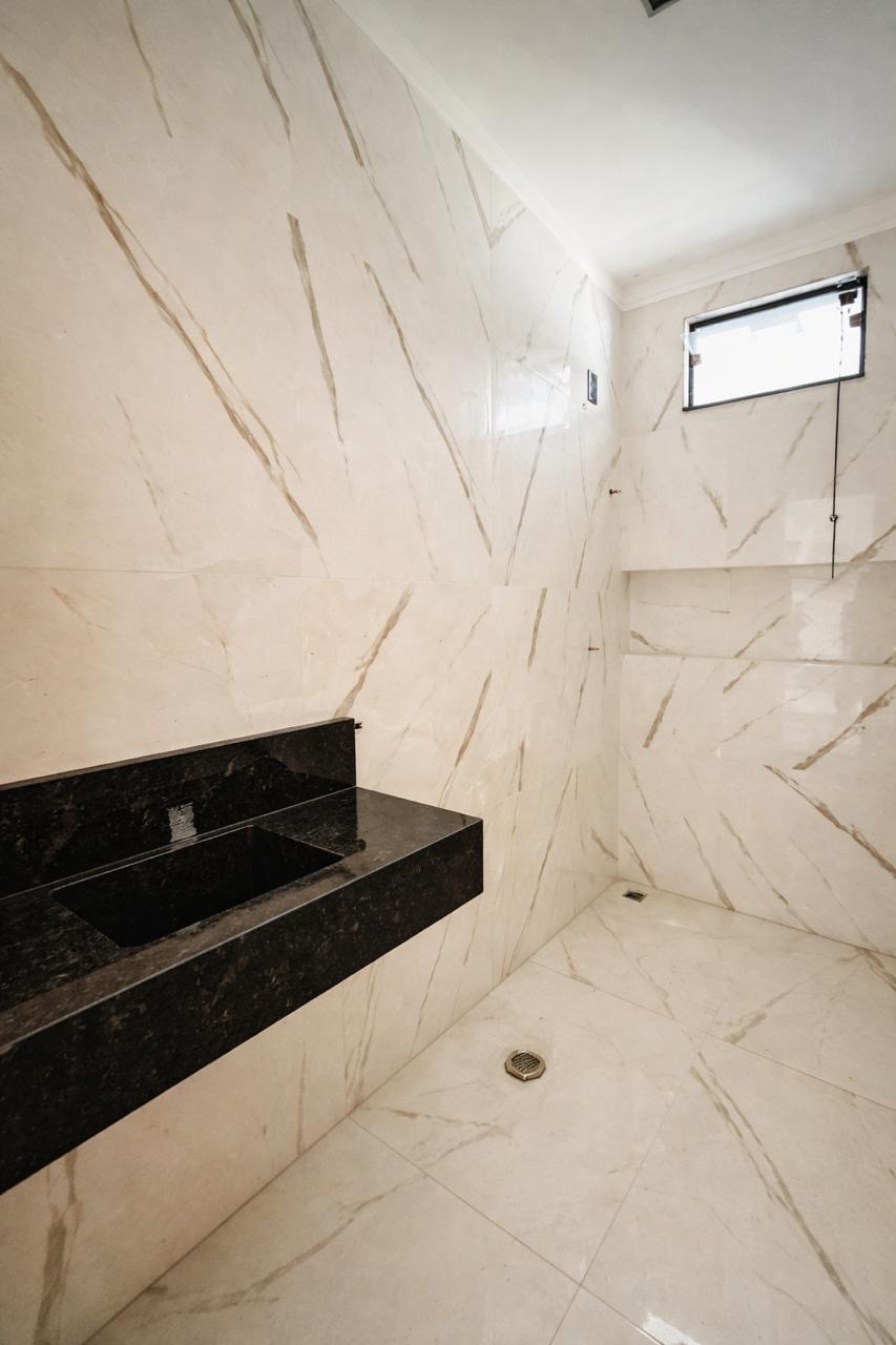 Apartamento no bairro Jardim Adelinha à Venda