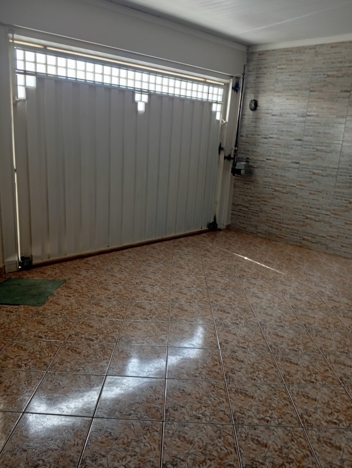 Casa á venda No Recanto Elimar