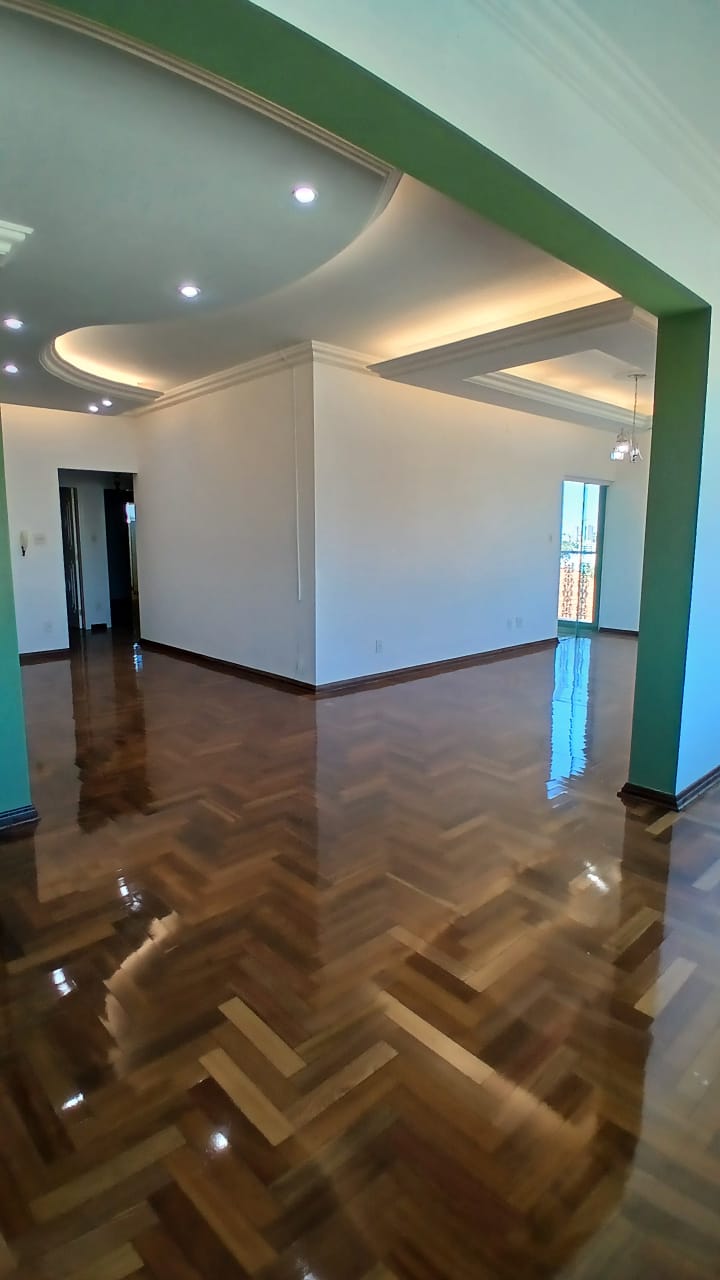 Casa a Venda no Vila Nicácio