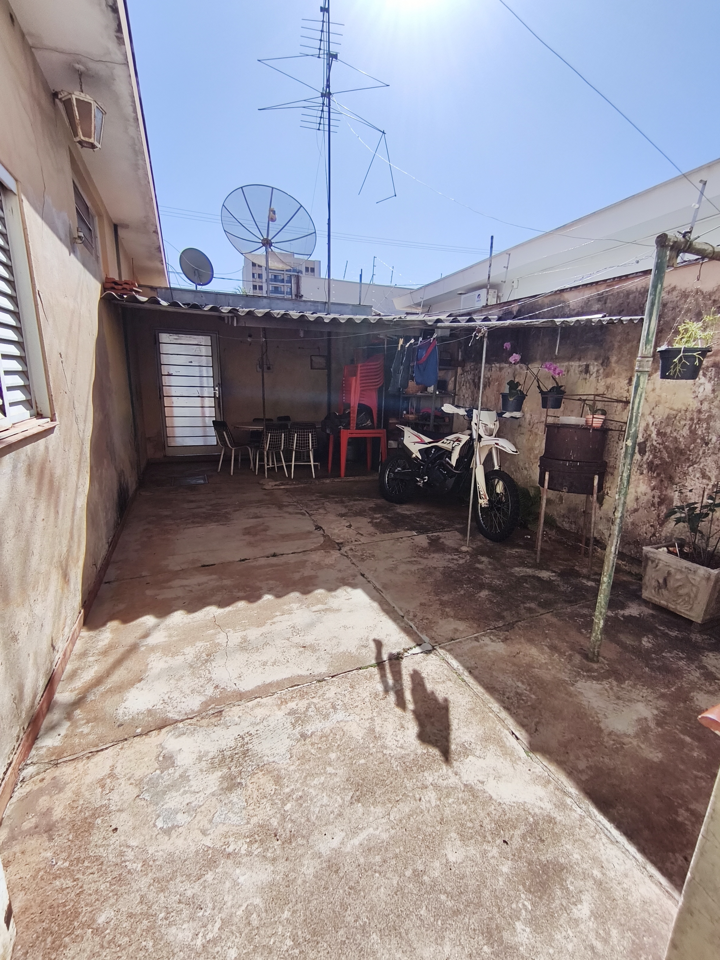 Casa no Centro à Venda