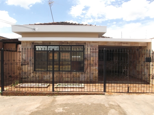 Casa a Venda no Jardim Conceição Leite