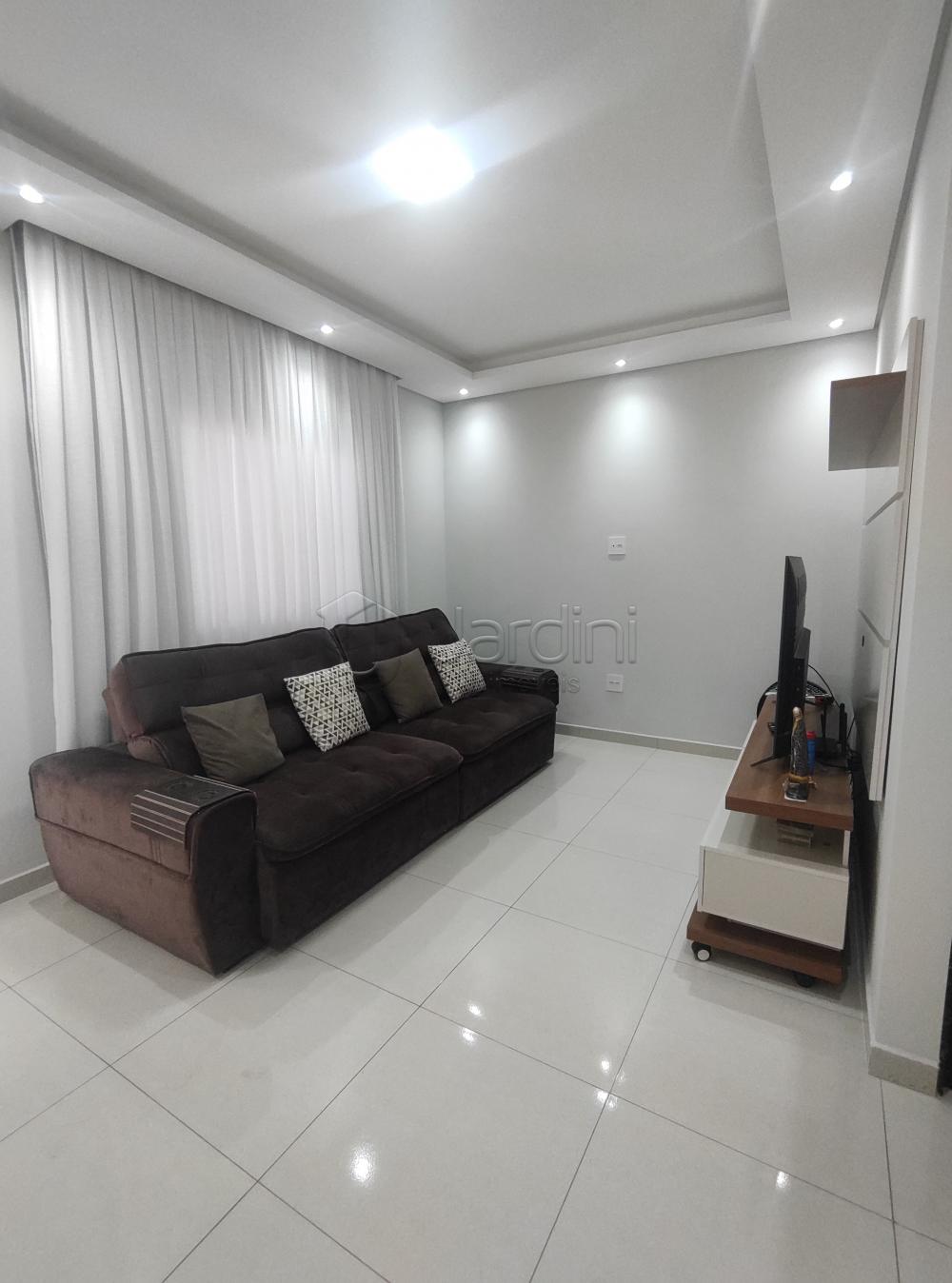 Casa a Venda no Residencial Irineu Zanetti