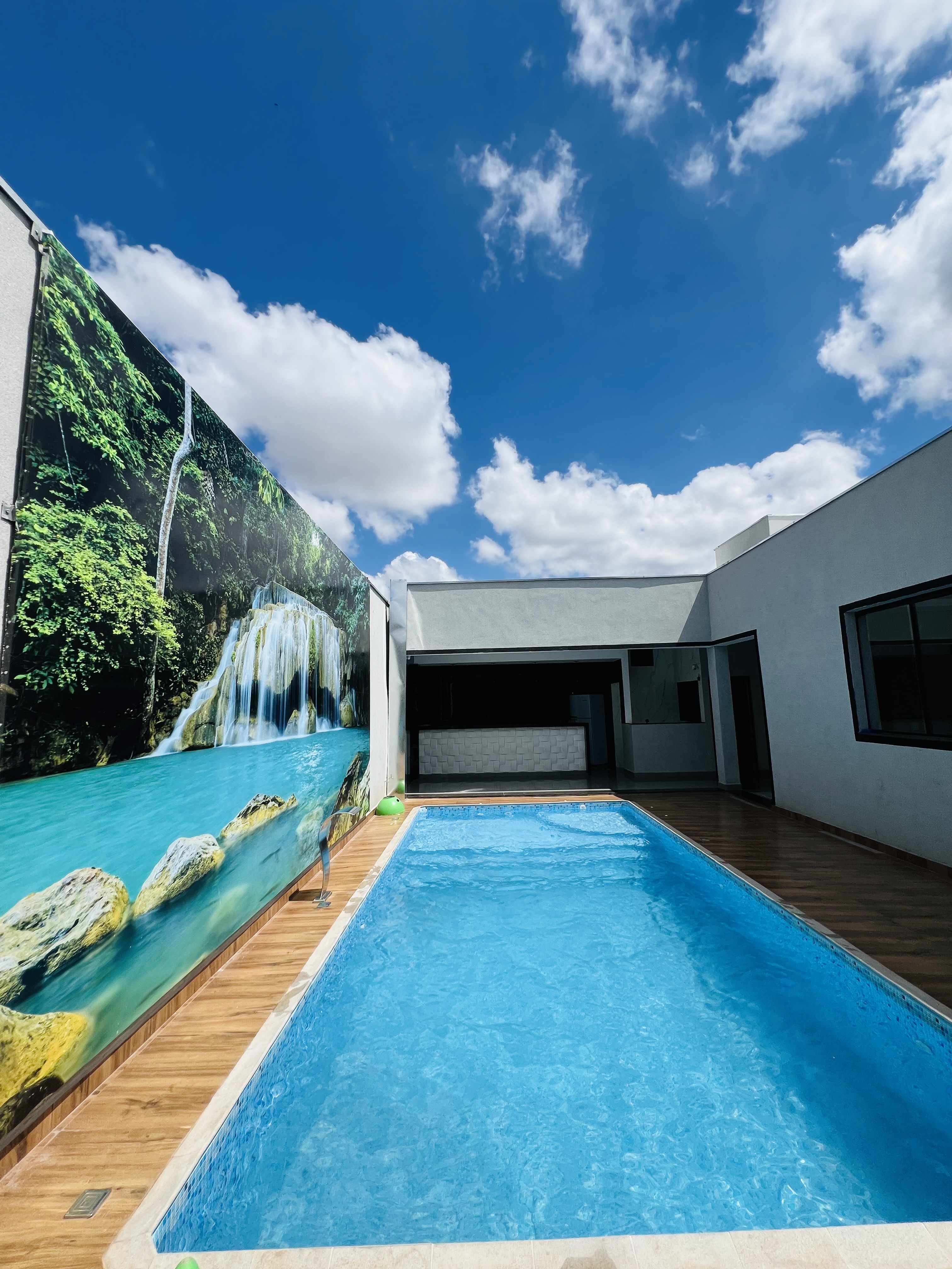 Casa a Venda no Jardim Tropical