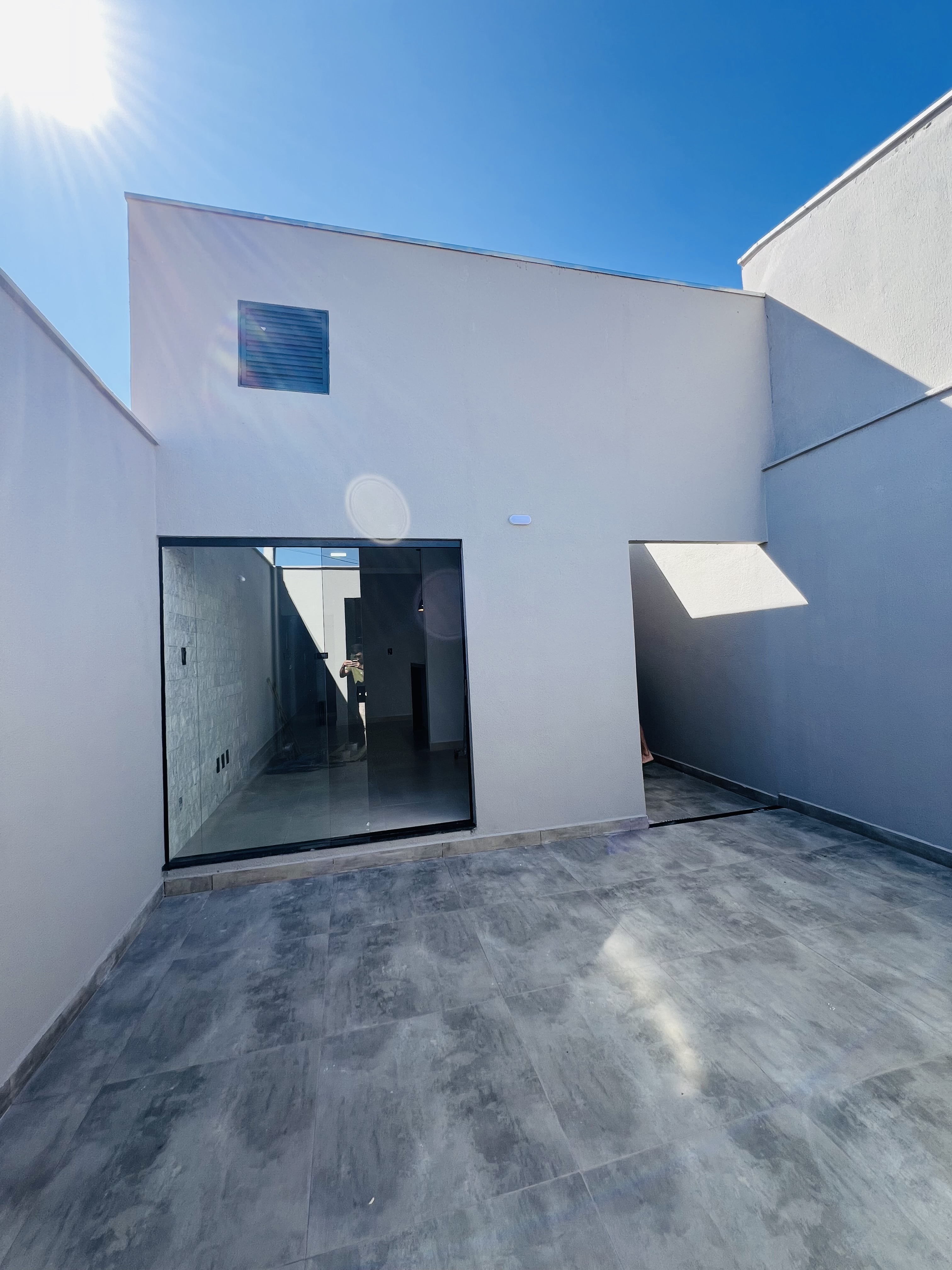 Casa a venda no Elimar