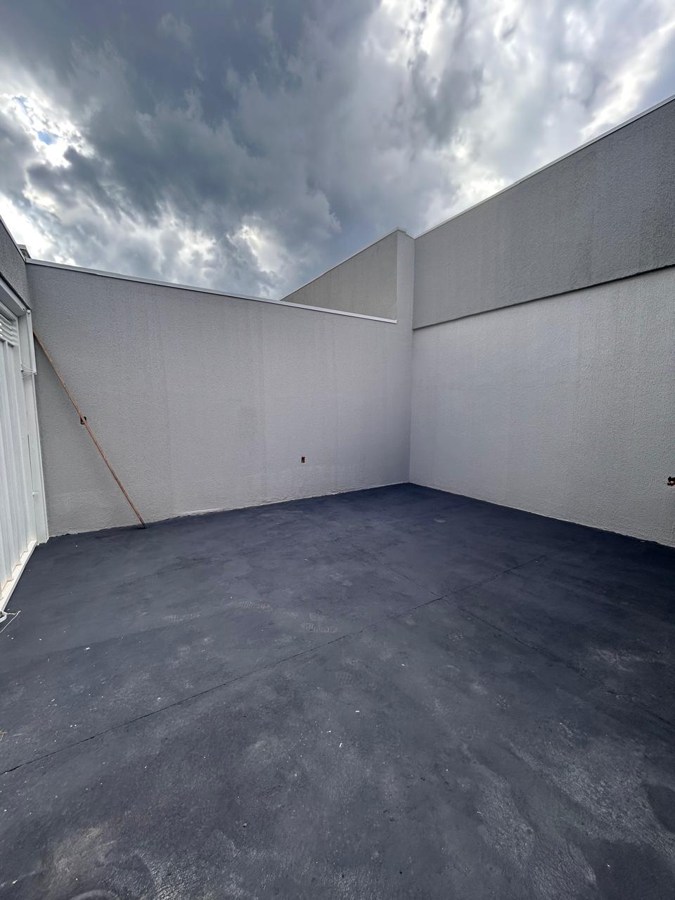 Casa à Venda no Jardim Adelinha