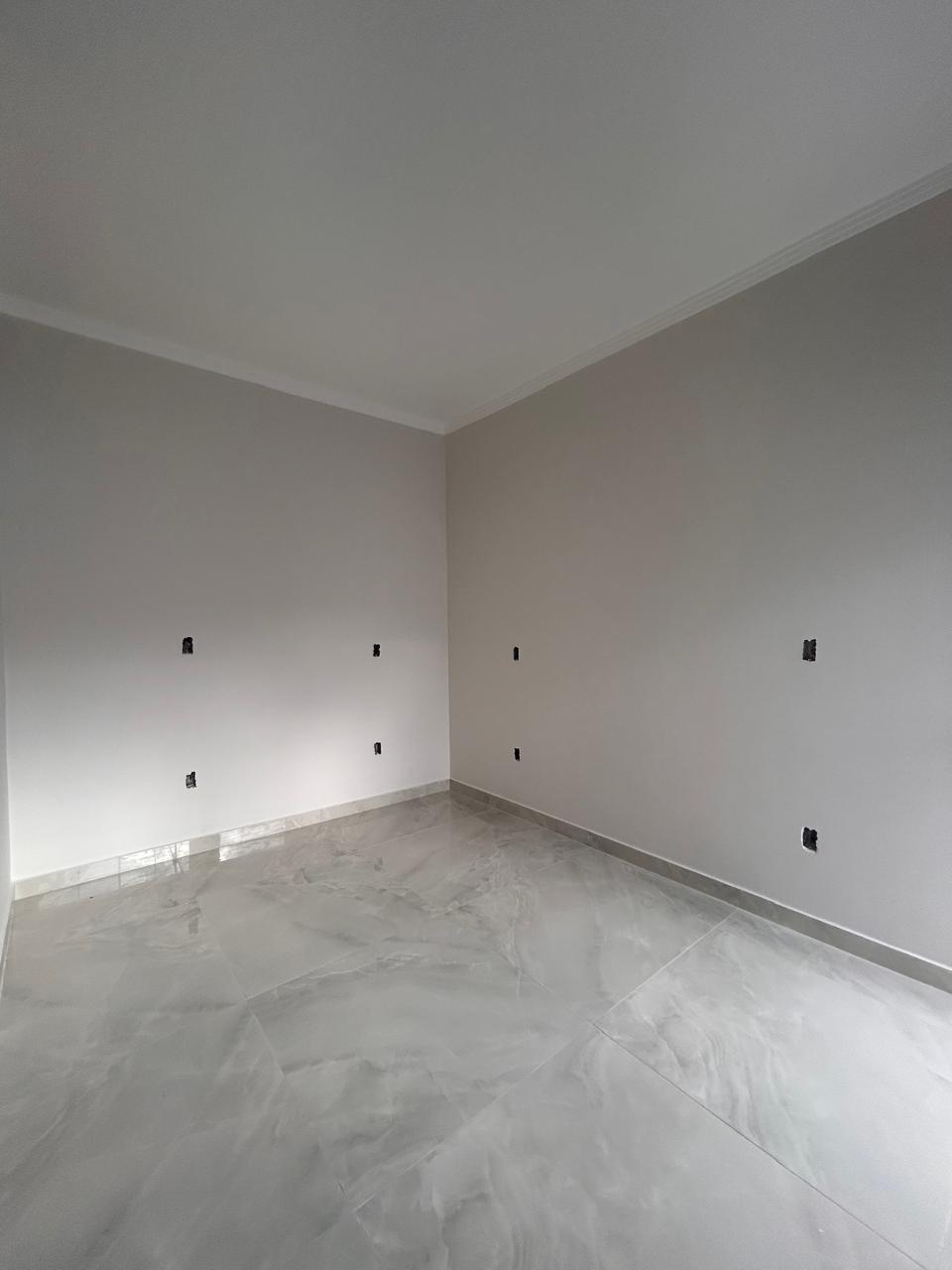 Casa à Venda no Jardim Adelinha