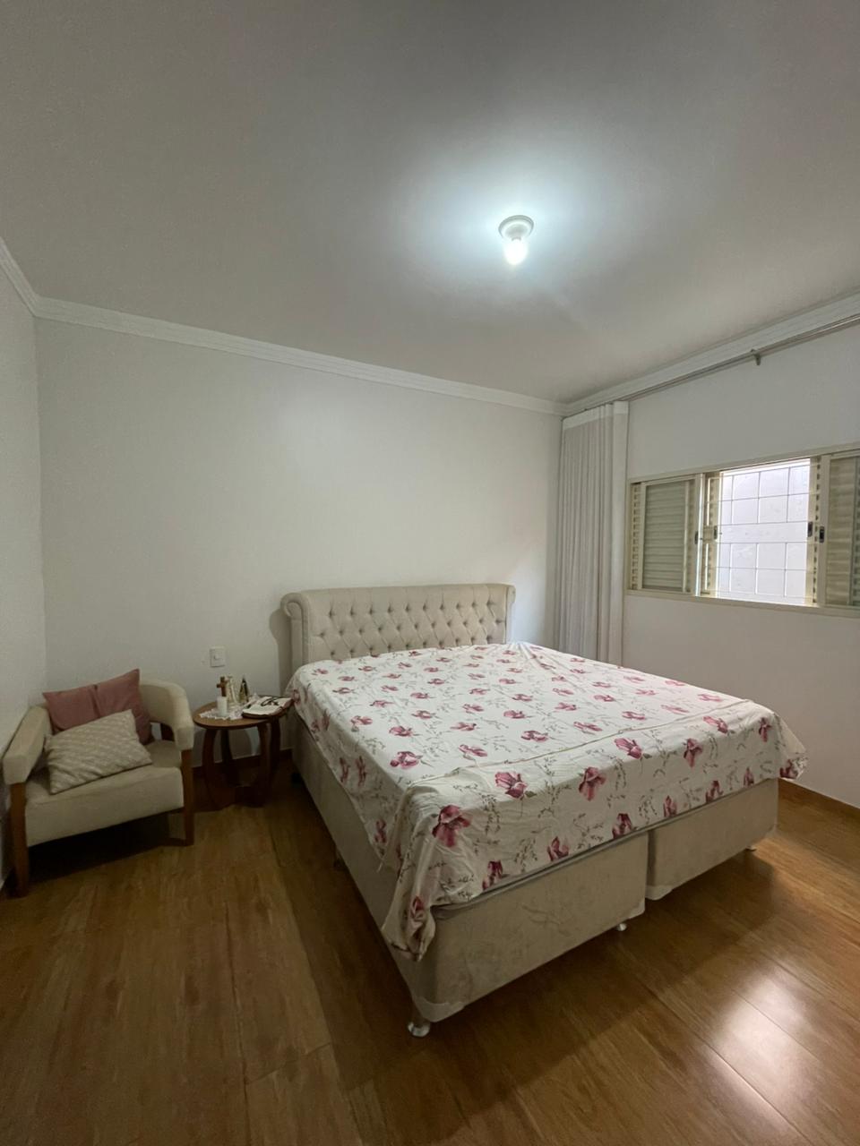 Casa a Venda no Jardim Riviera