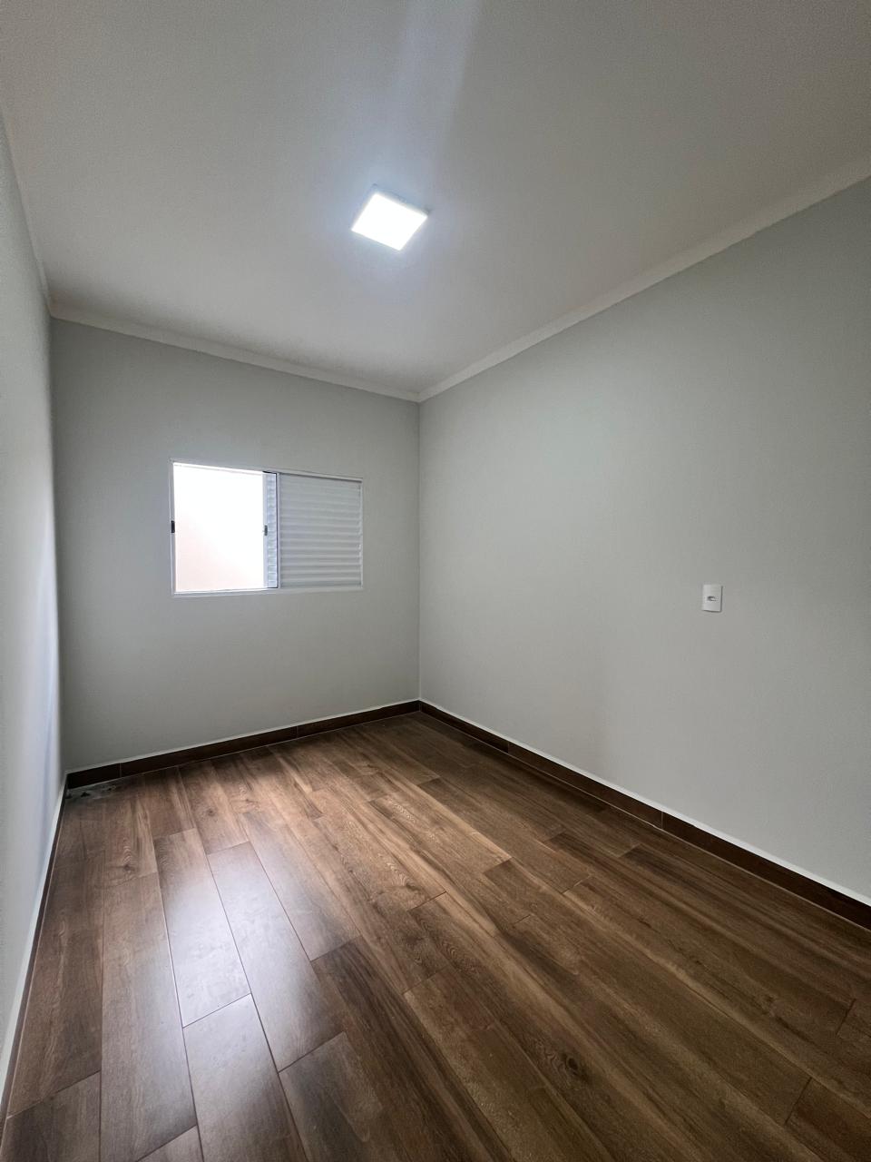 Cada a Venda no Jardim Adelinha