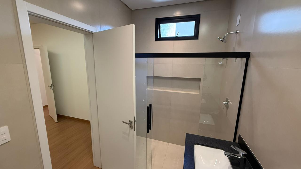 Casa no bairro Esplanada Primo Meneghetti II à Venda