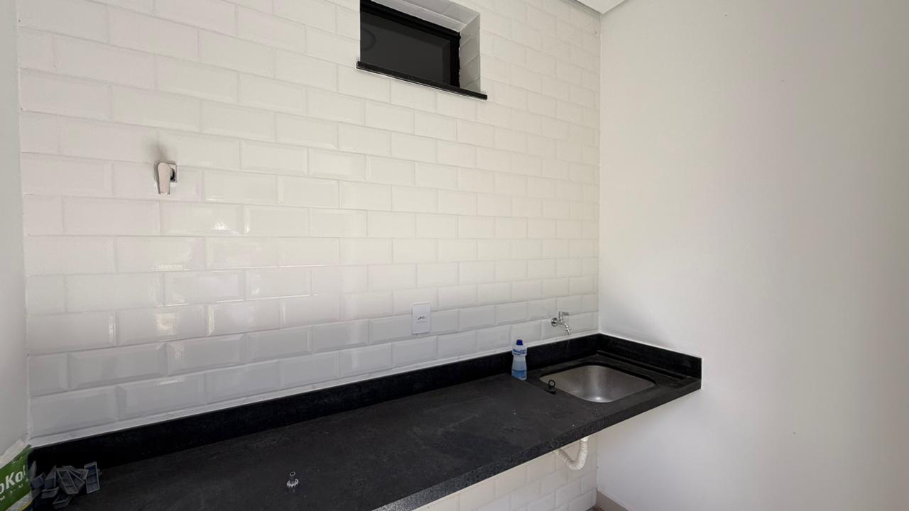 Casa no bairro Esplanada Primo Meneghetti II à Venda