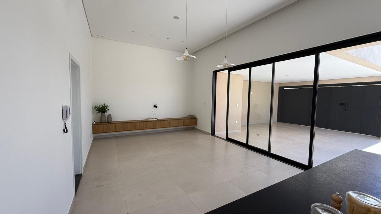 Casa no bairro Esplanada Primo Meneghetti II à Venda