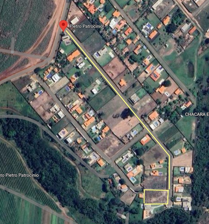 Terreno de Chácara à Venda no Centro