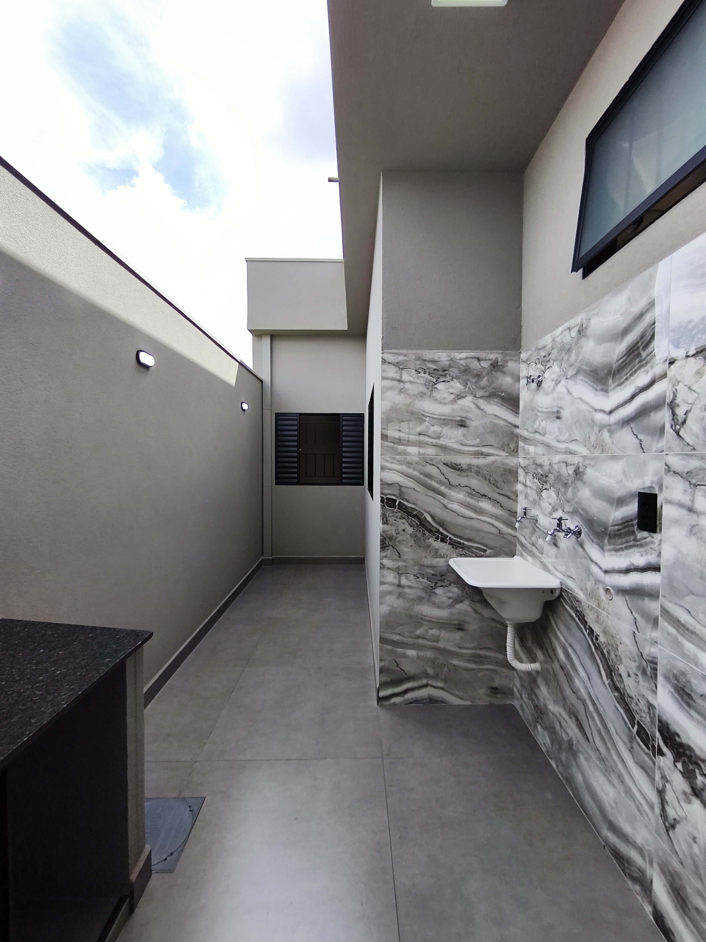 Casa à Venda no Pólo Club 