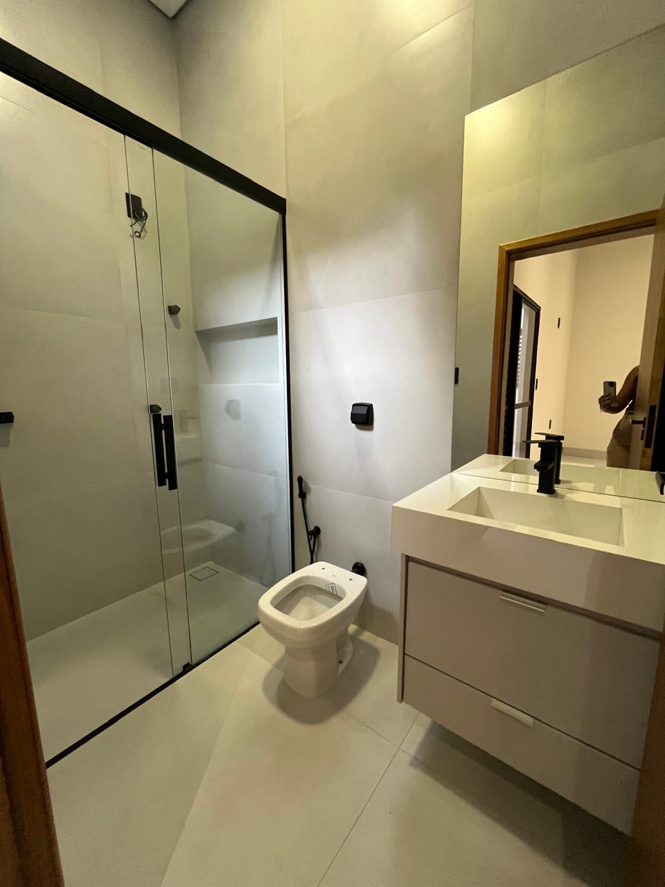 Casa à Venda no Jardim Três Colinas 