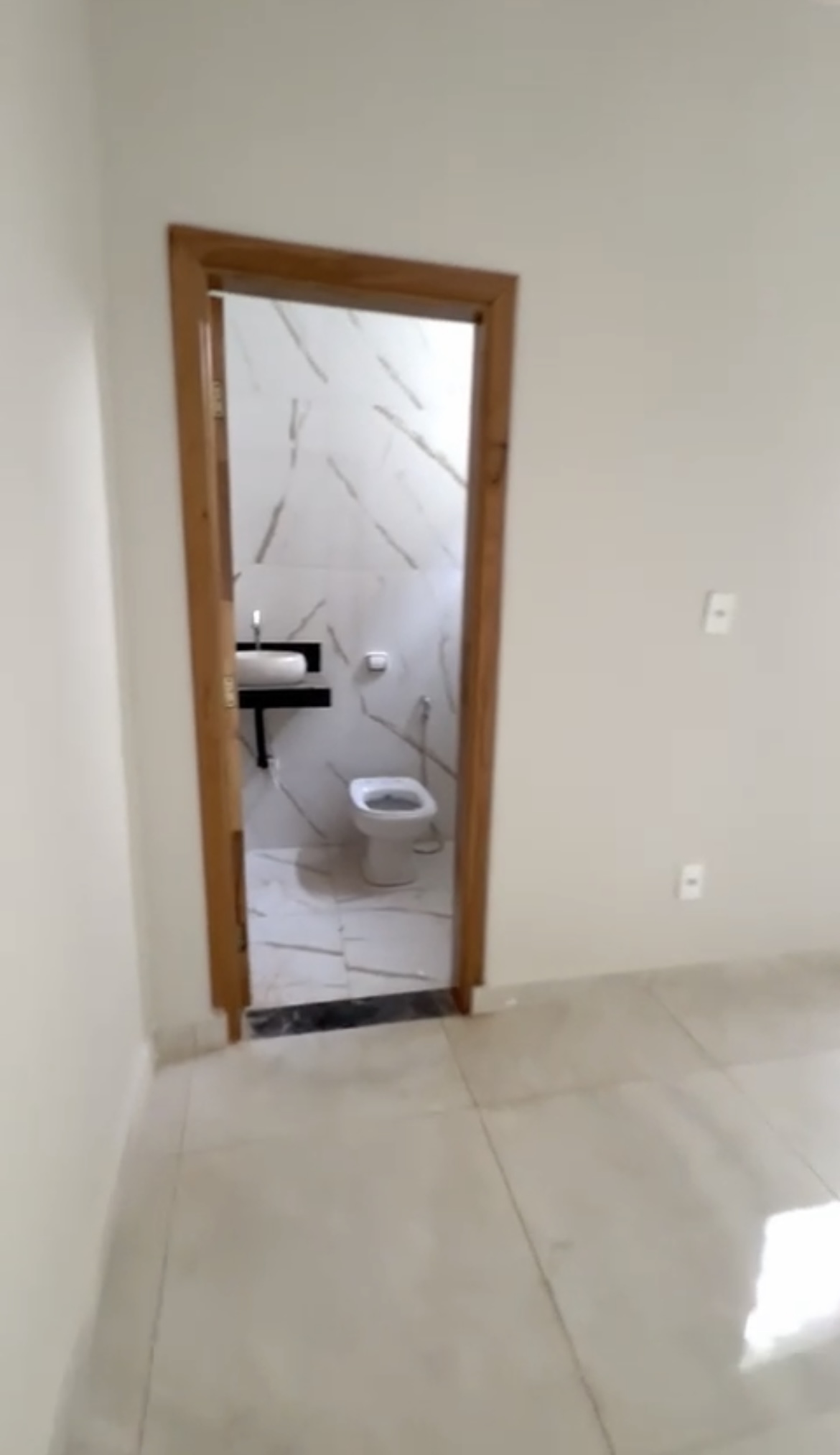 Casa a Venda no Prolongamento Jardim Flórida