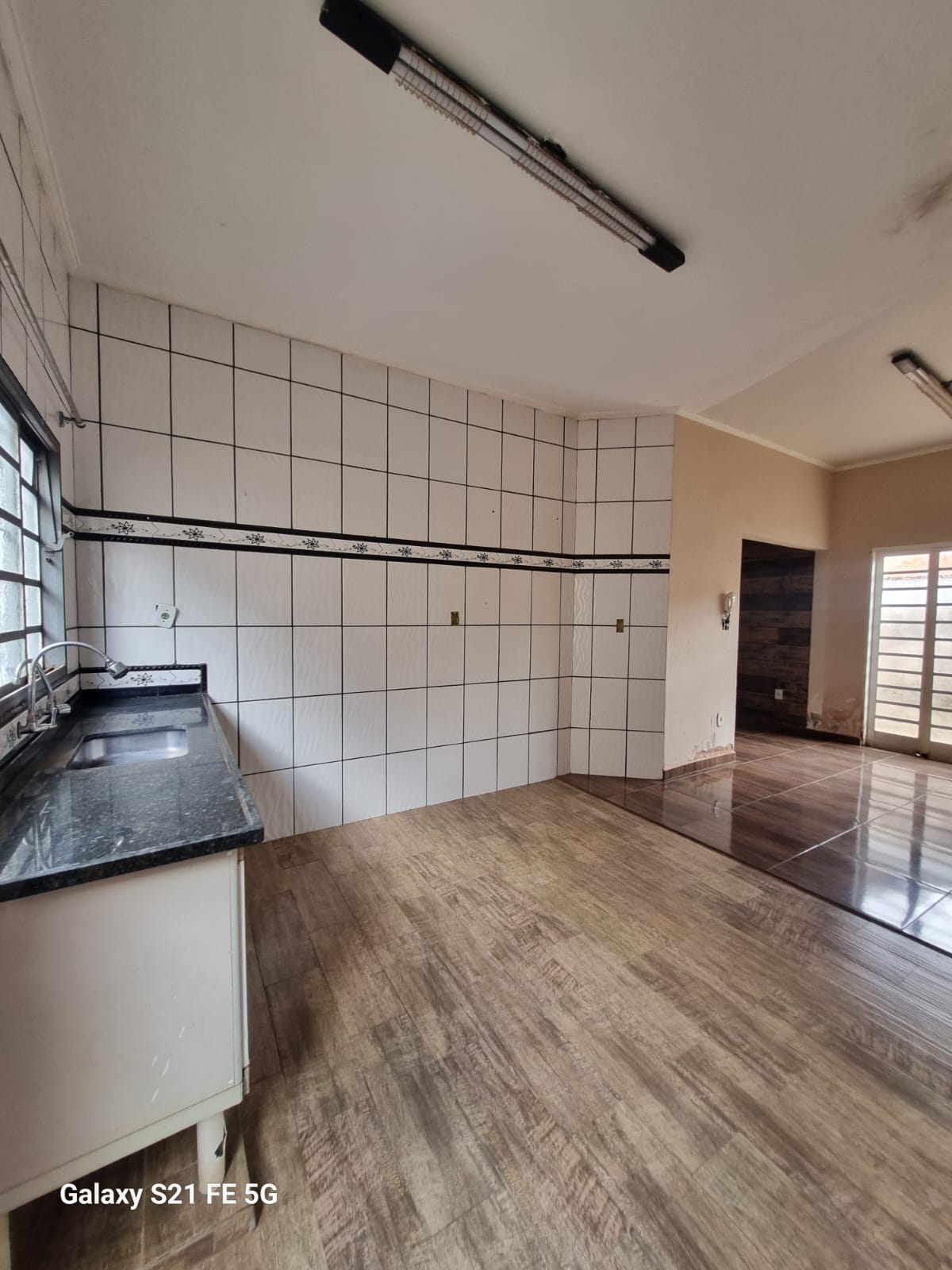 Casa a Venda no Jardim Luiza II