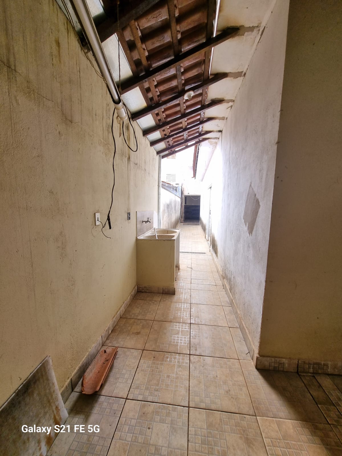 Casa a Venda no Jardim Luiza II