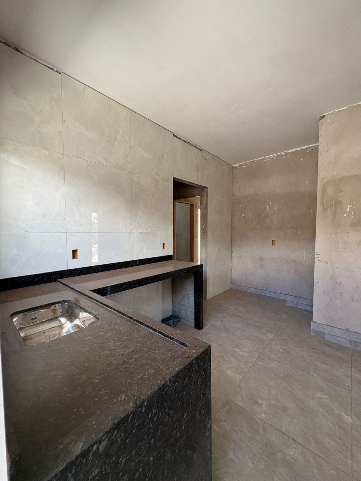 Casa no bairro Parque Continental à Venda