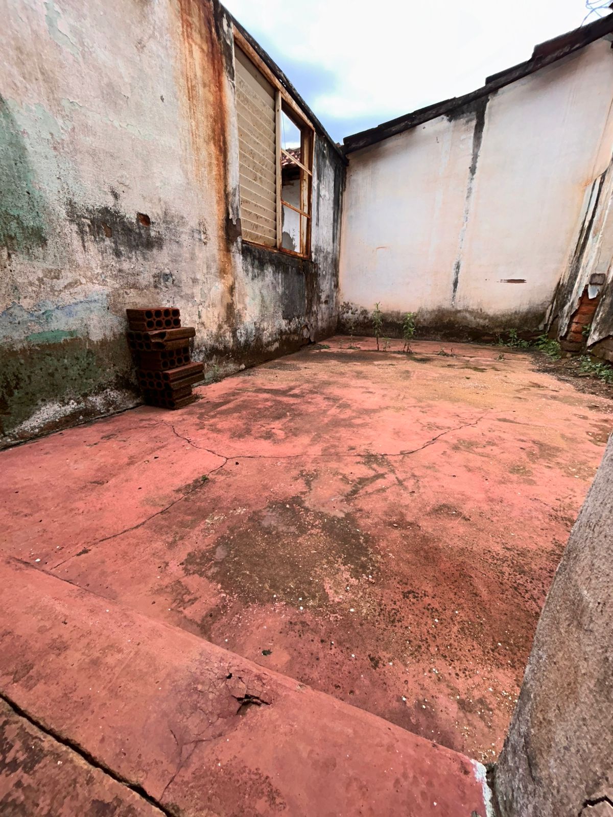 Terreno à Venda no Vila Santo Antônio