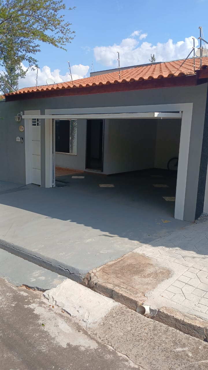 Casa à Venda no Polo Club 