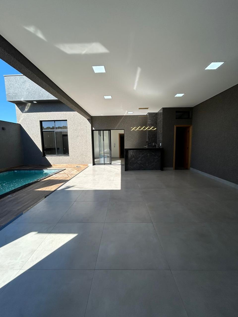 Casa à Venda no Jardim Natal