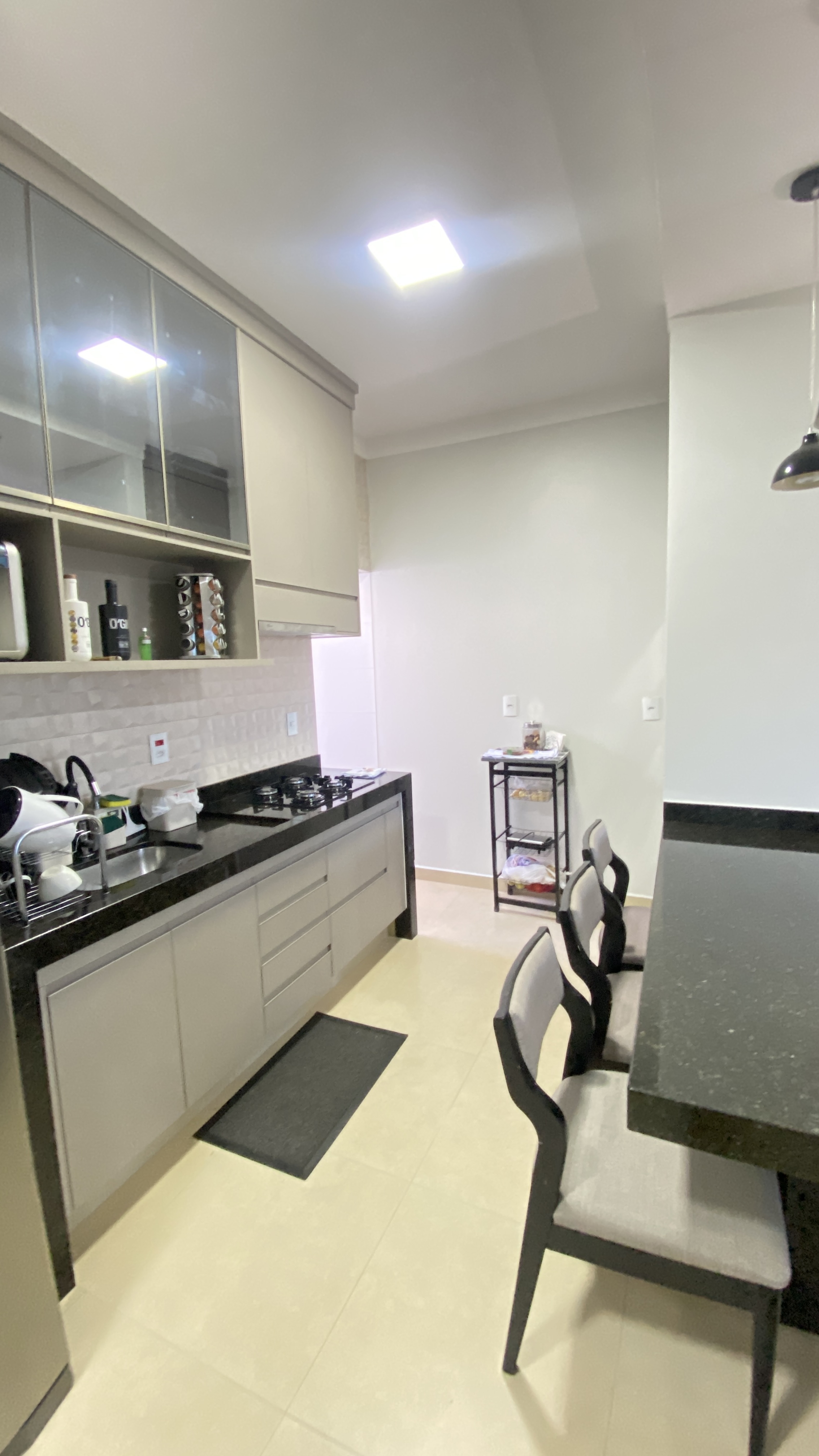 Apartamento à Venda no Três Colinas