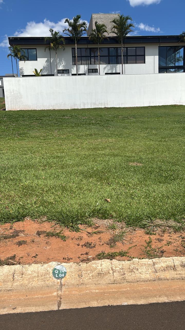 Terreno à Venda no Condomínio Piemonte I