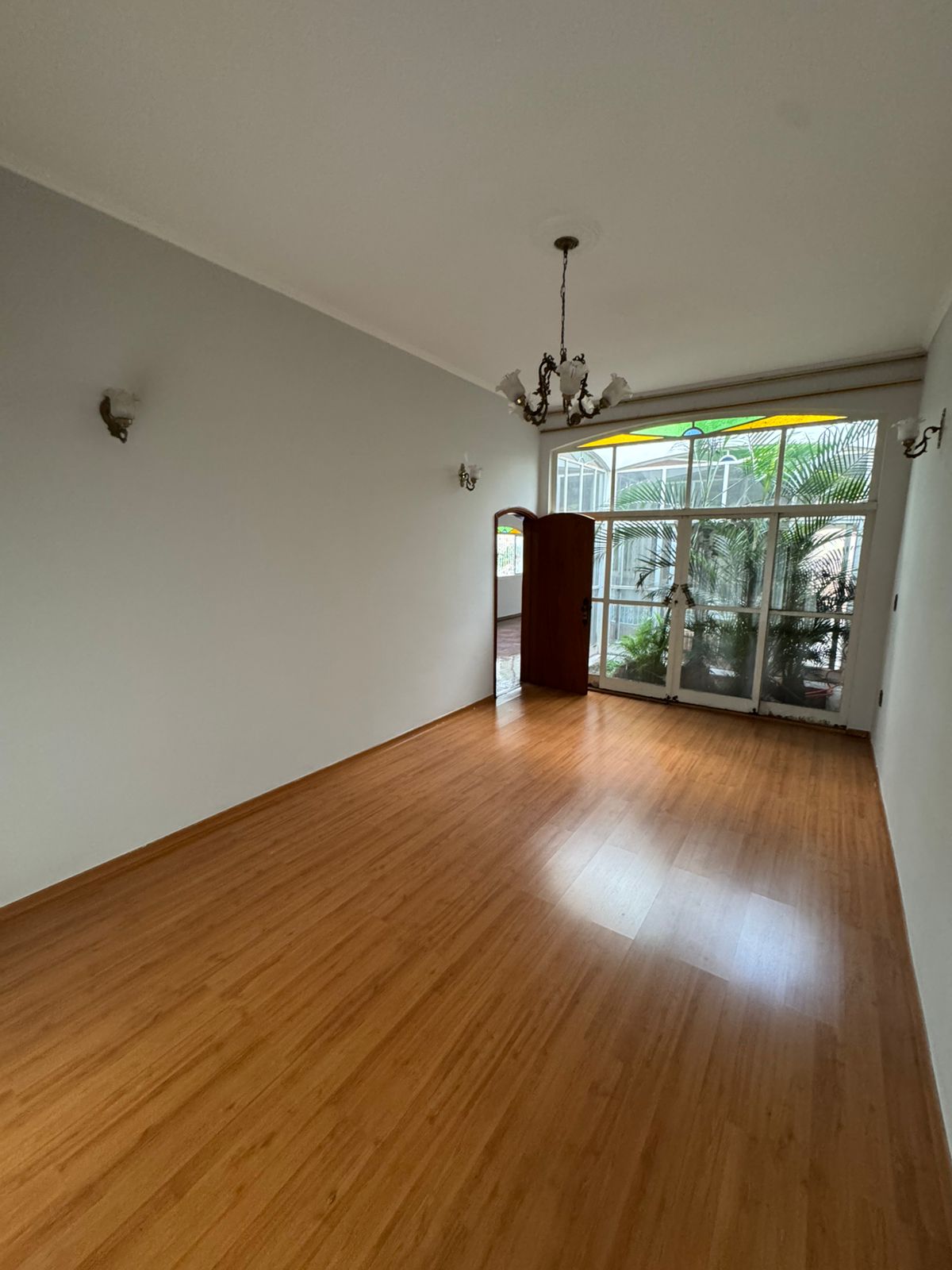 Casa no Centro à Venda