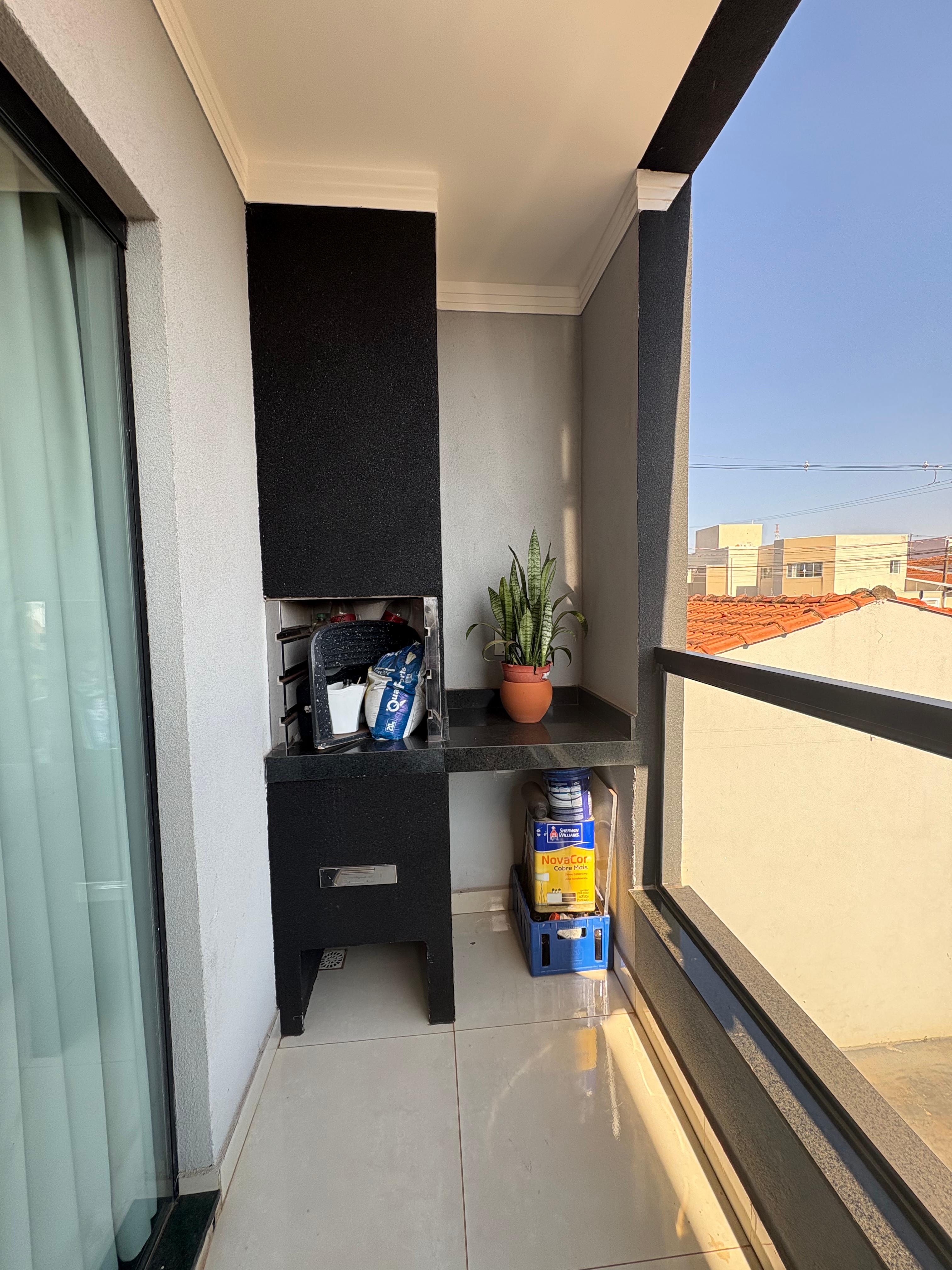 Apartamento à Venda no Jardim Noêmia