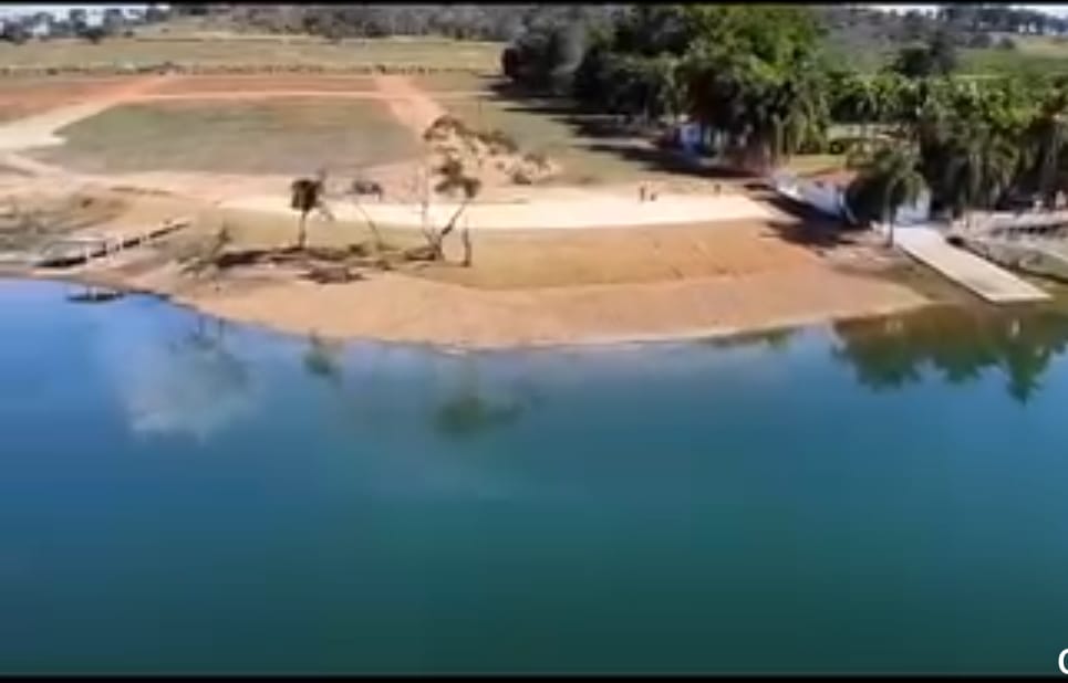 Terreno à Venda no Condomínio Eldorado
