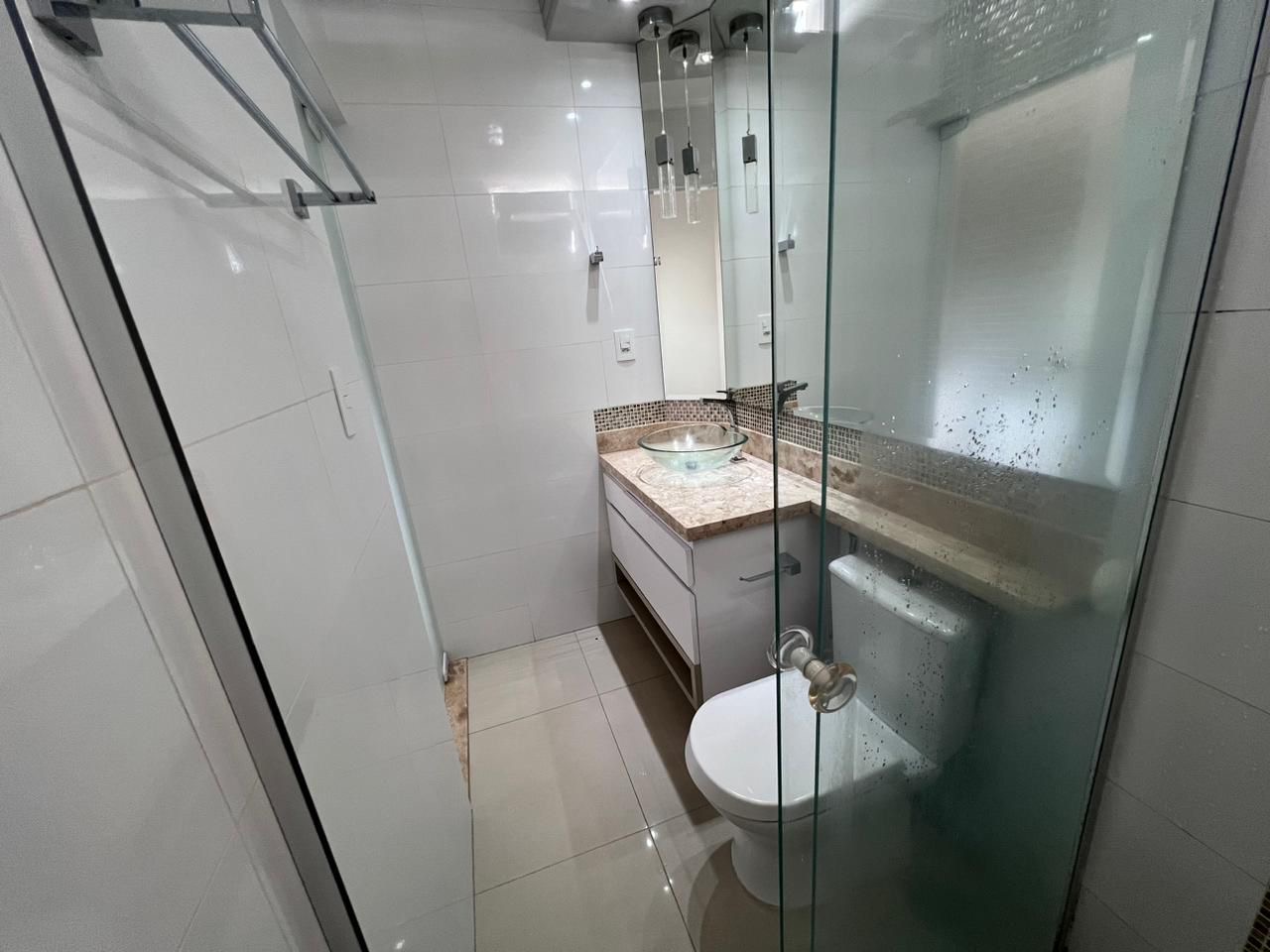 Vende-se Apartamento no Residencial Jorge Chead