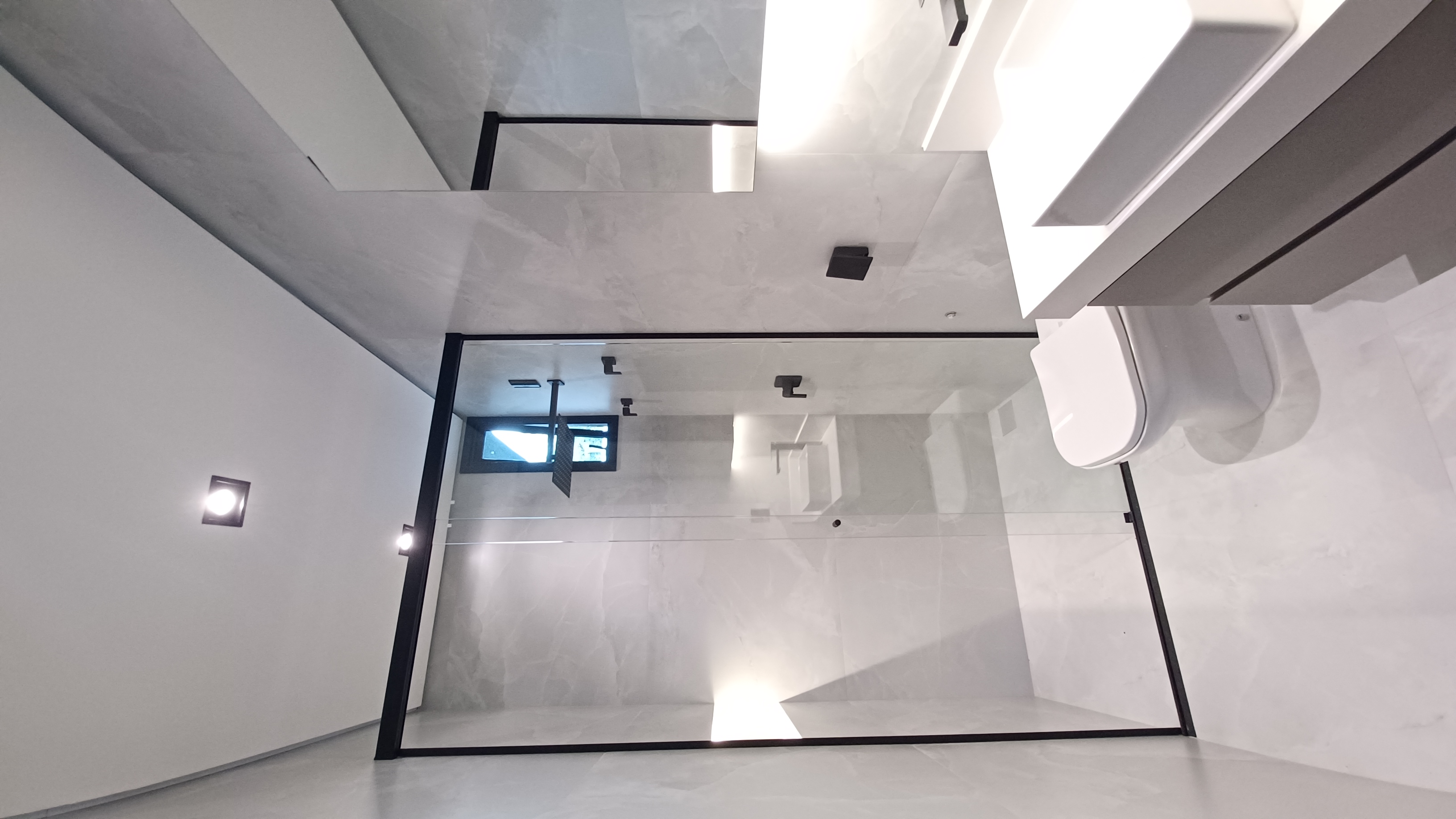 Casa à Venda no Bairro Colina do Espraiado