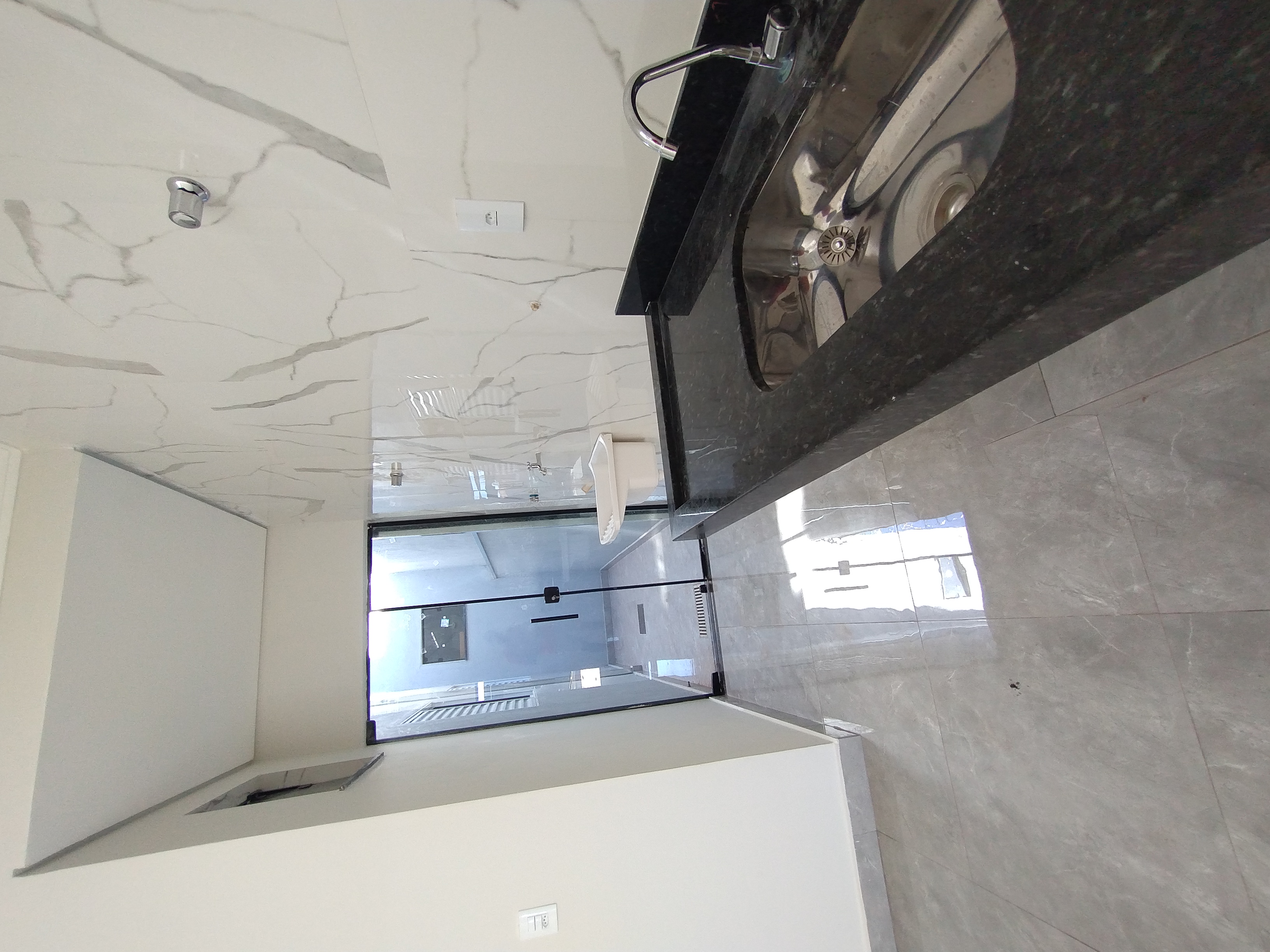 Apartamento no bairro Jardim Luiza II à Venda