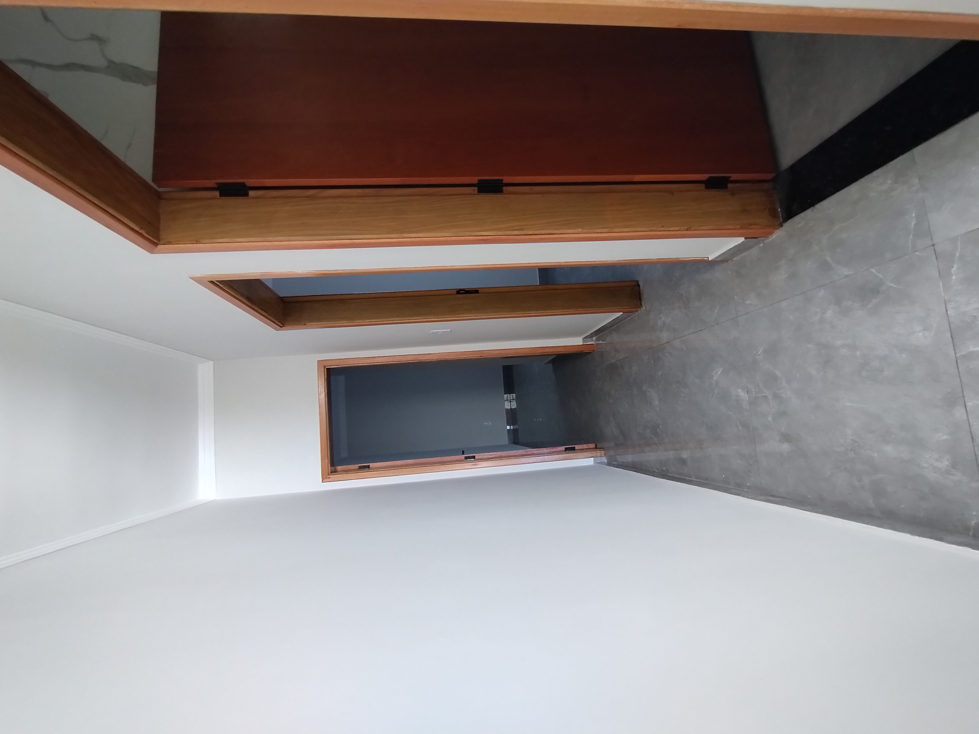 Apartamento no bairro Jardim Luiza II à Venda