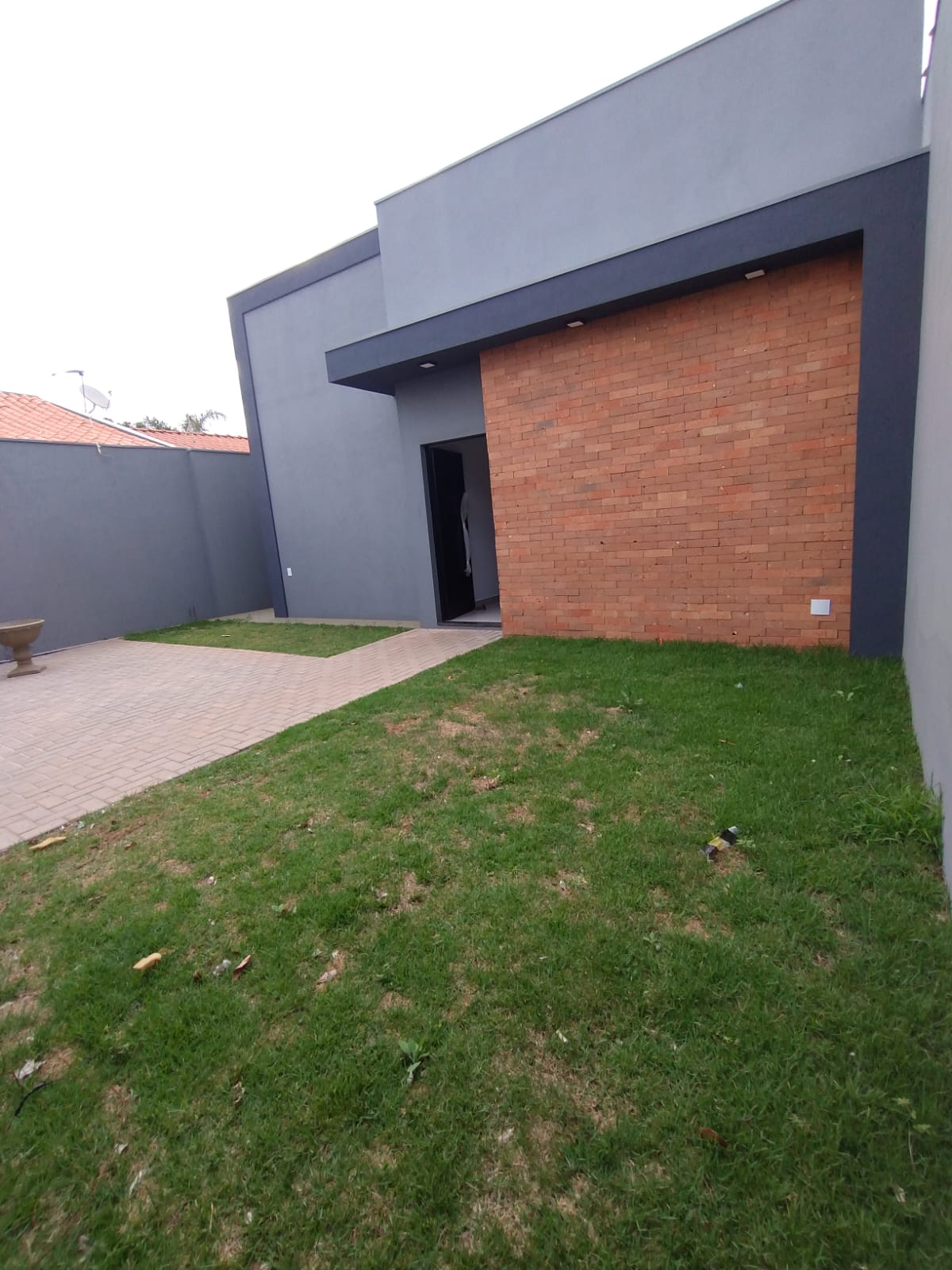 Casa à Venda no Jardim Luiza II