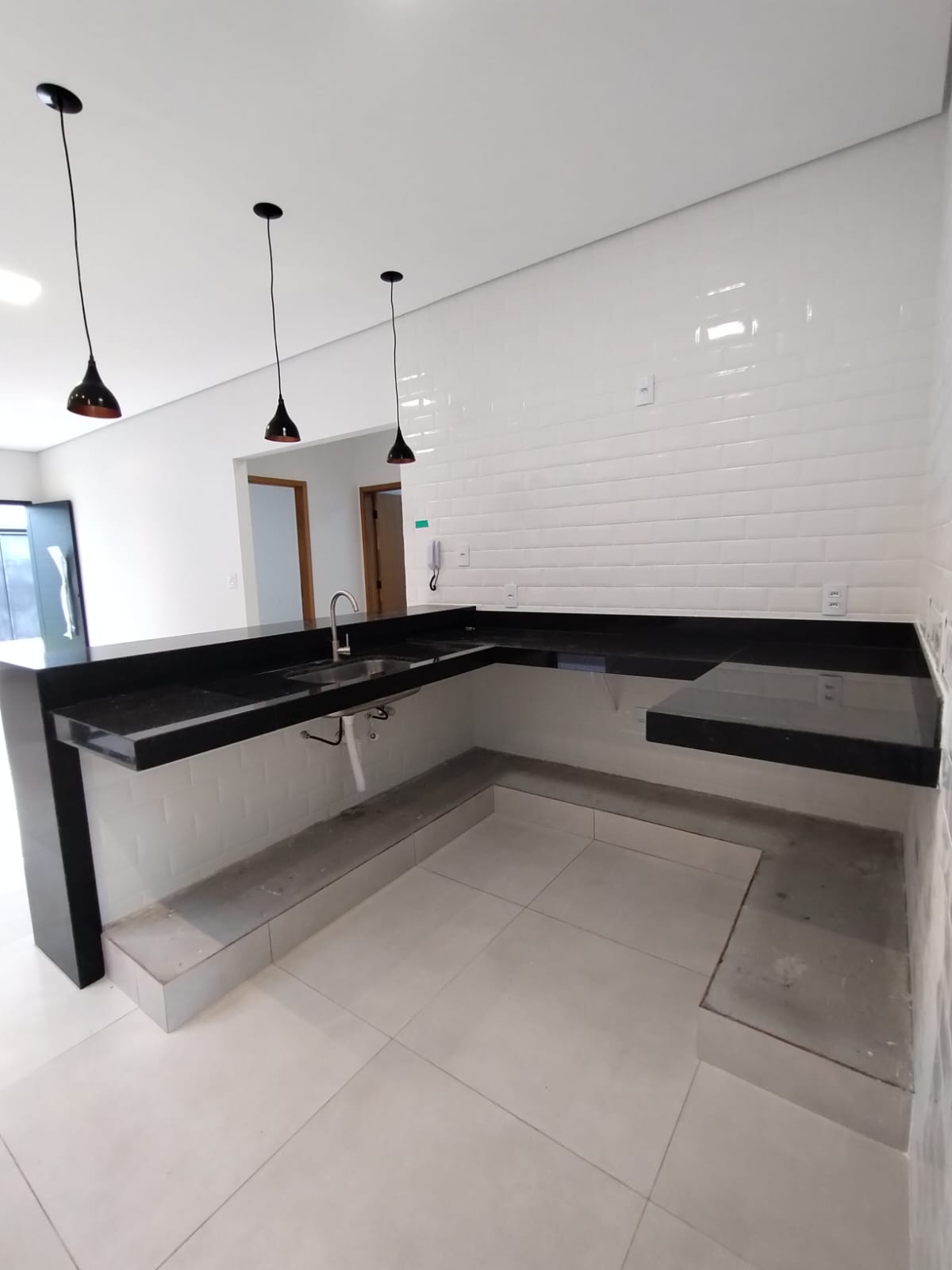 Casa à Venda no Jardim Luiza II