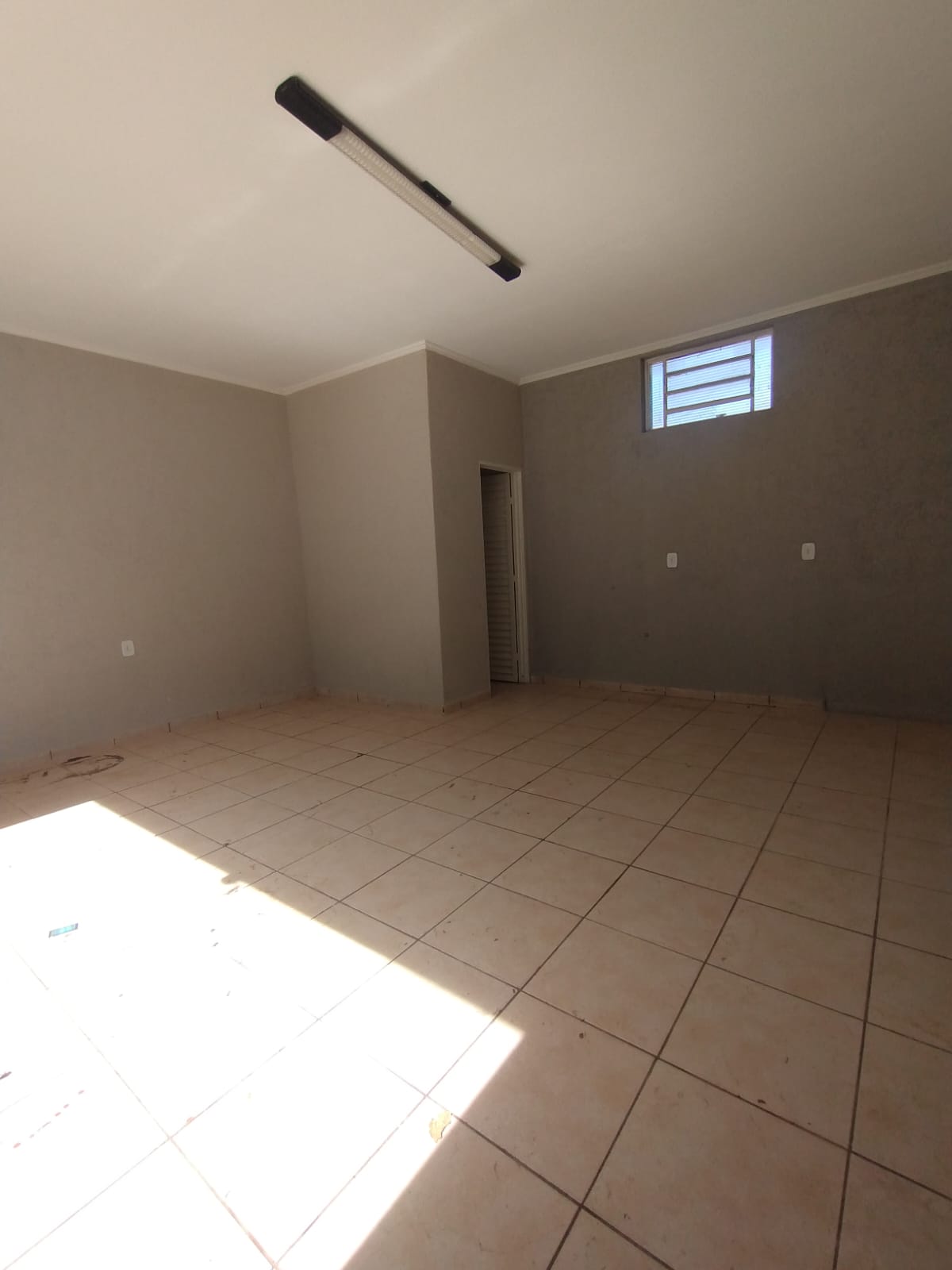 CASA A VENDA NO TROPICAL II