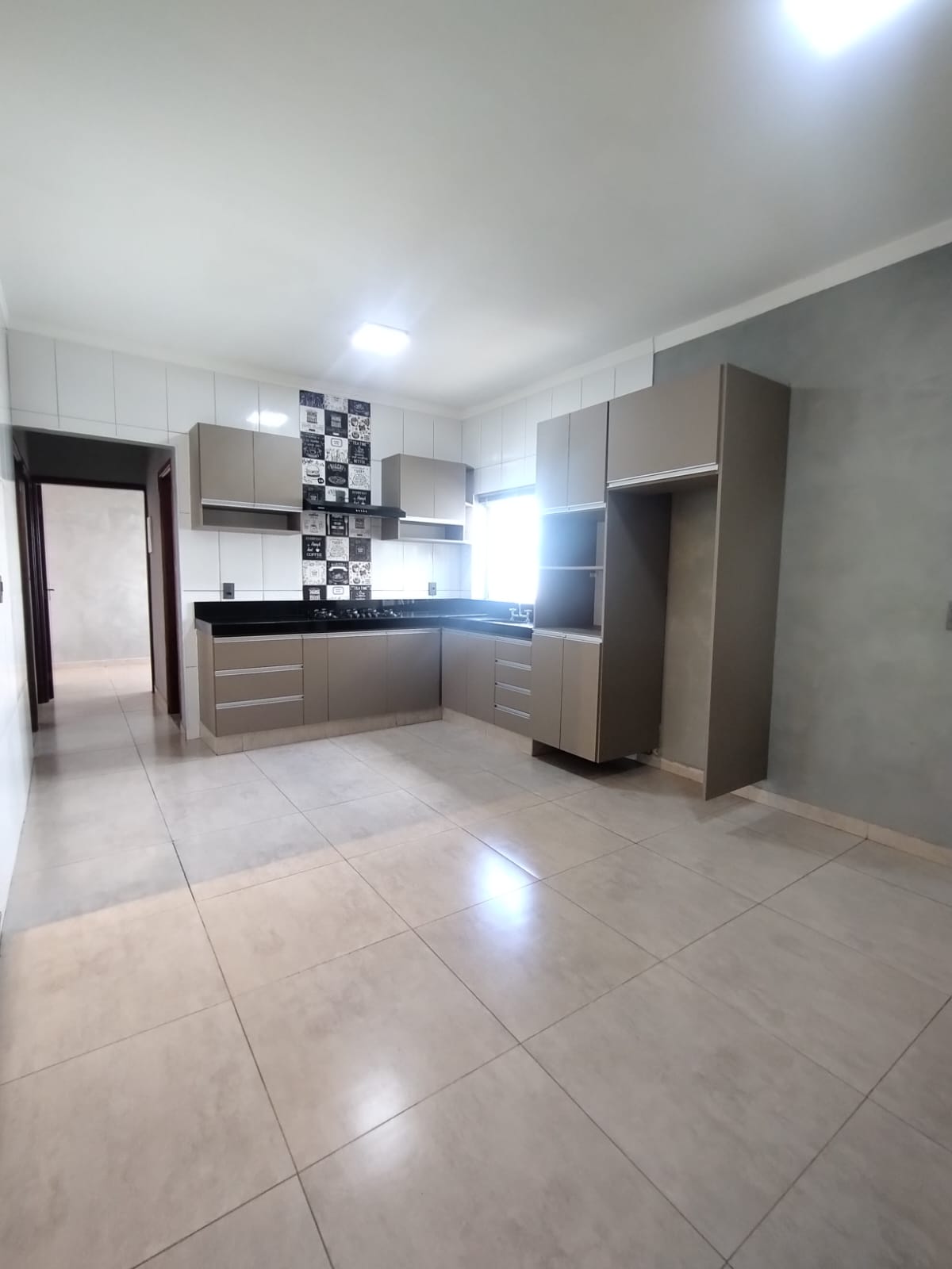 CASA A VENDA NO TROPICAL II