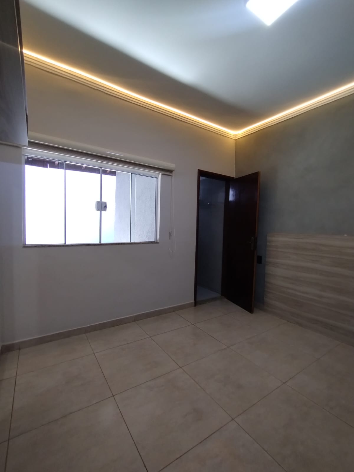 CASA A VENDA NO TROPICAL II