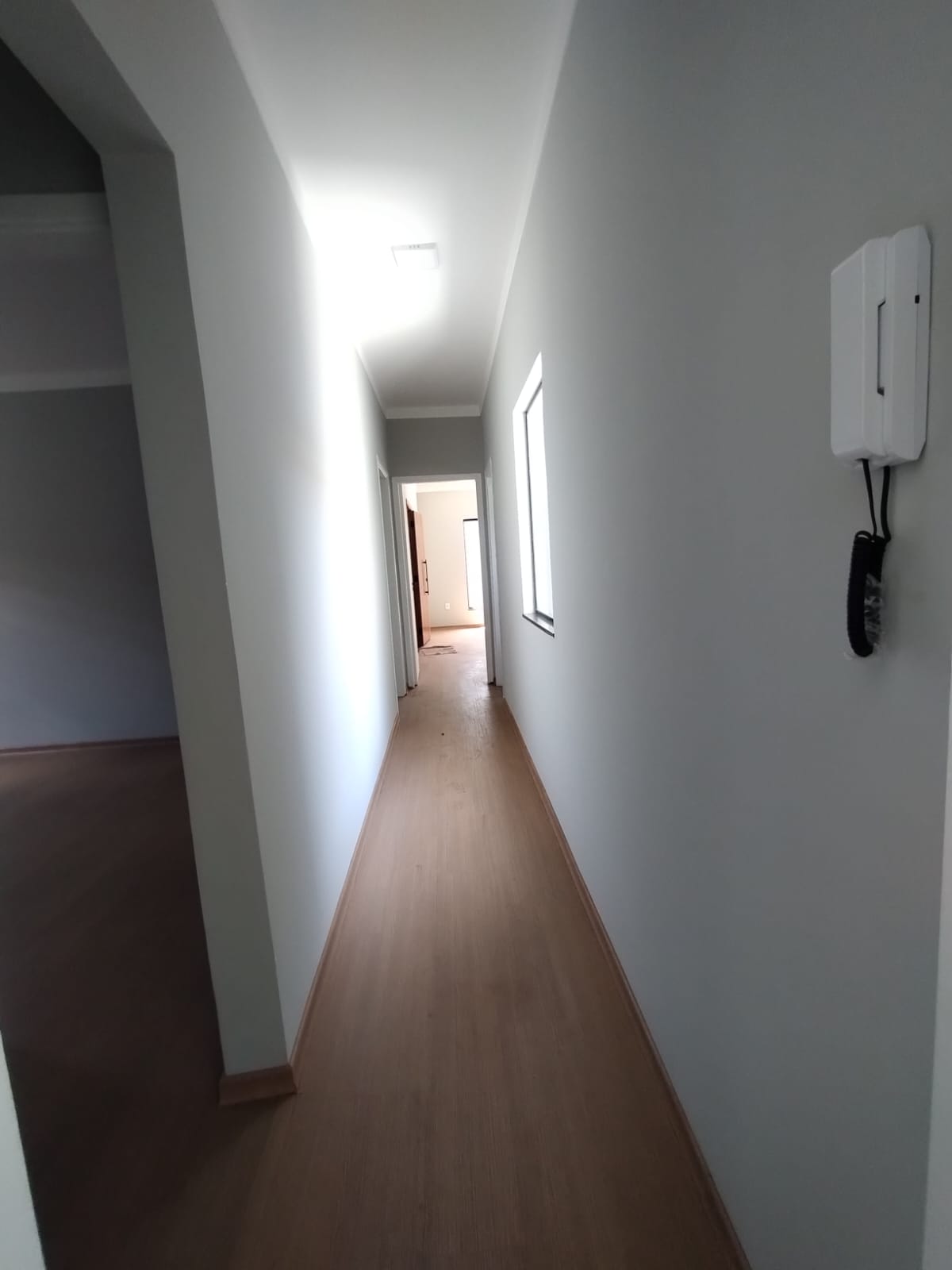 CASA A VENDA NA VILA NICÁCIO