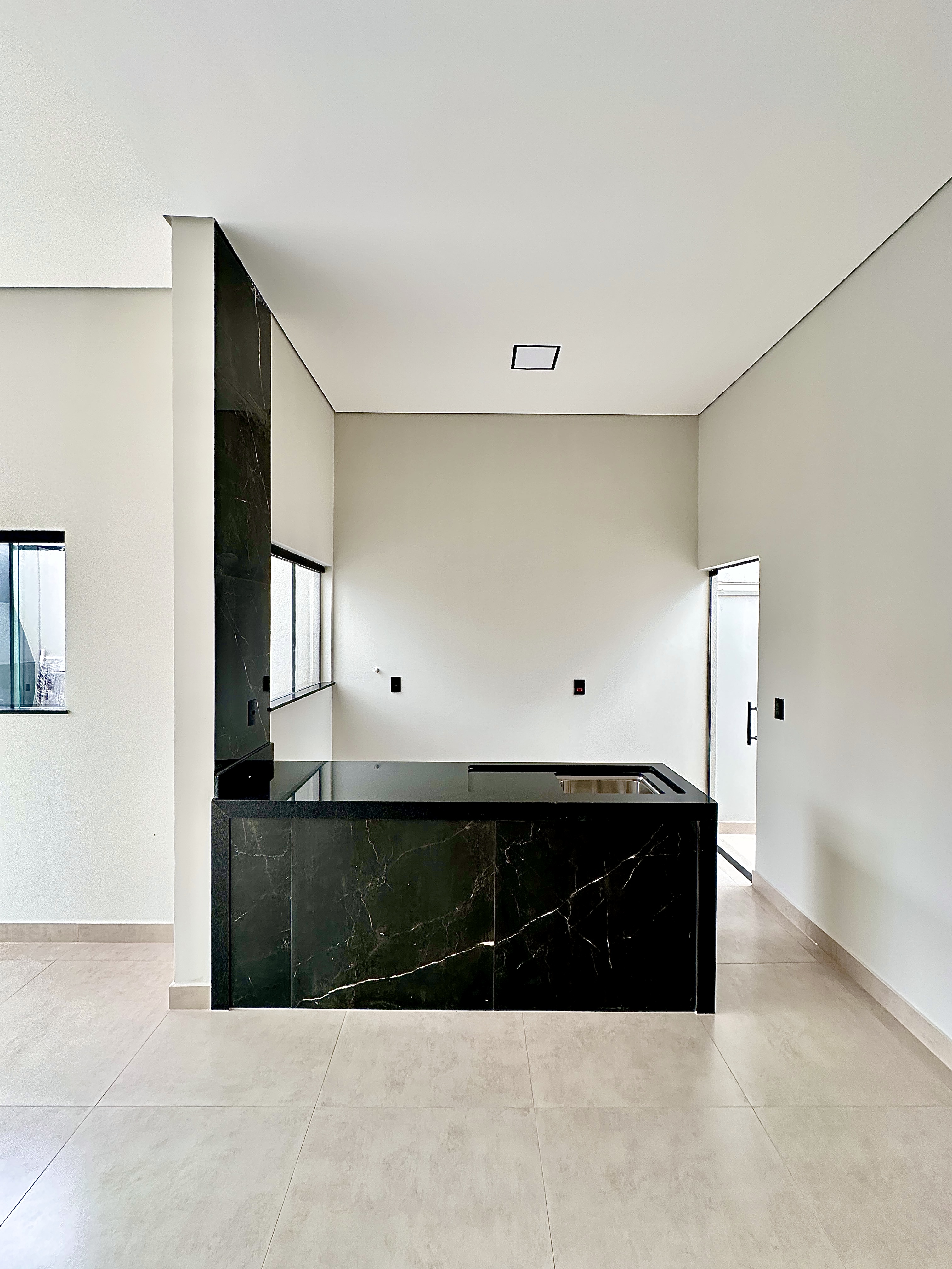 Casa Nova à Venda no Prolongamento Recanto Elimar