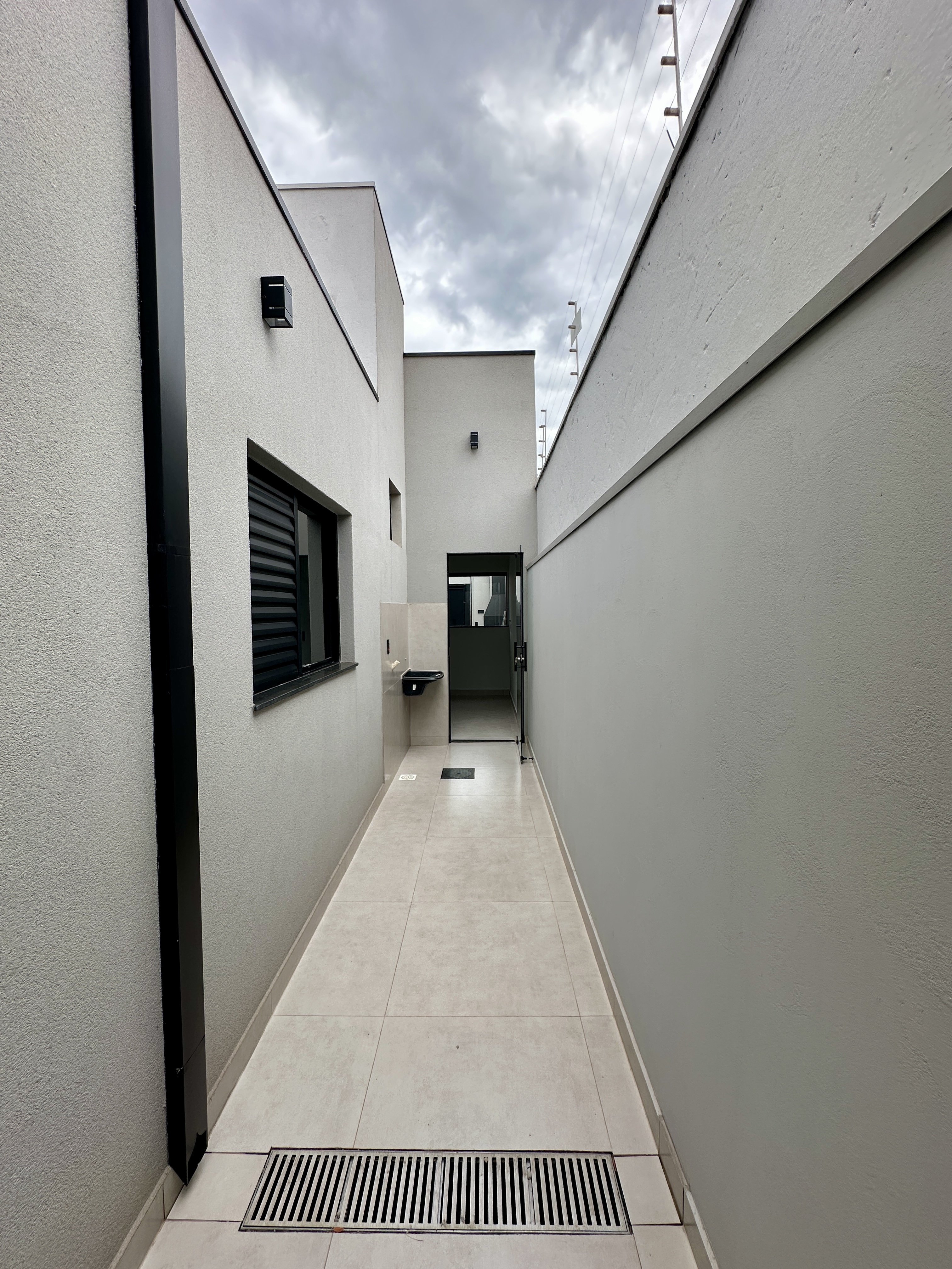 Casa Nova à Venda no Prolongamento Recanto Elimar