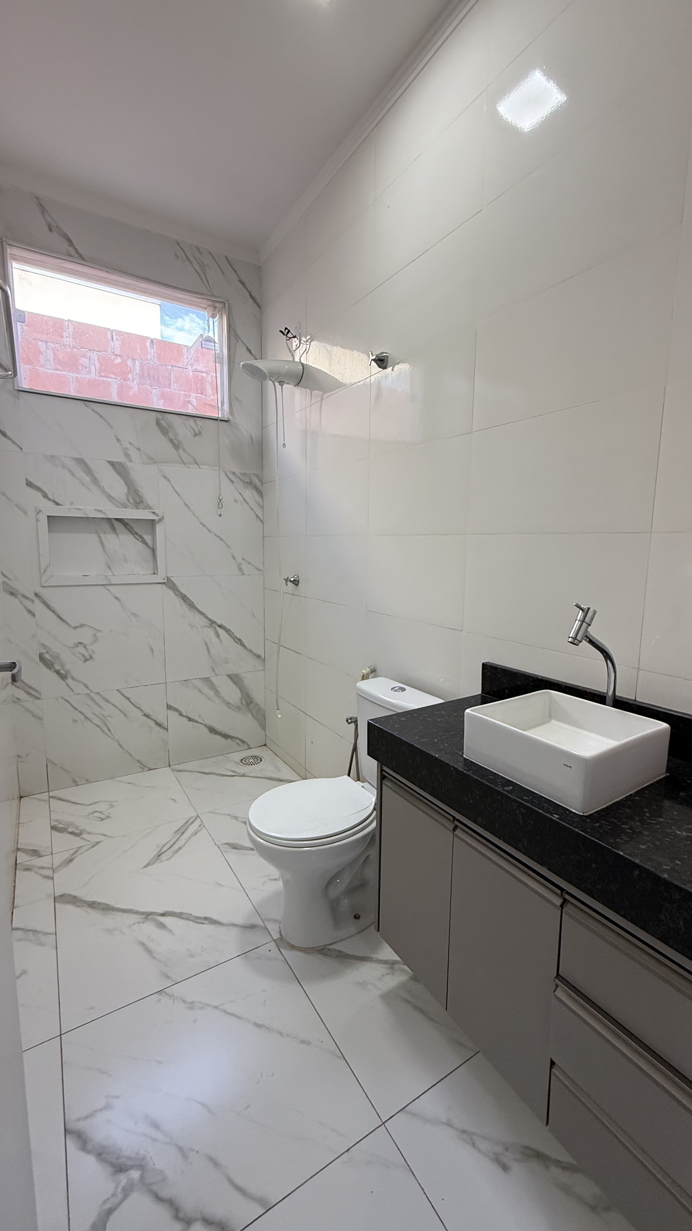 Casa à Venda no Parque dos Coqueiros